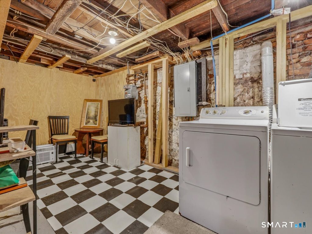 136 Sexton Street Property Photo 28
