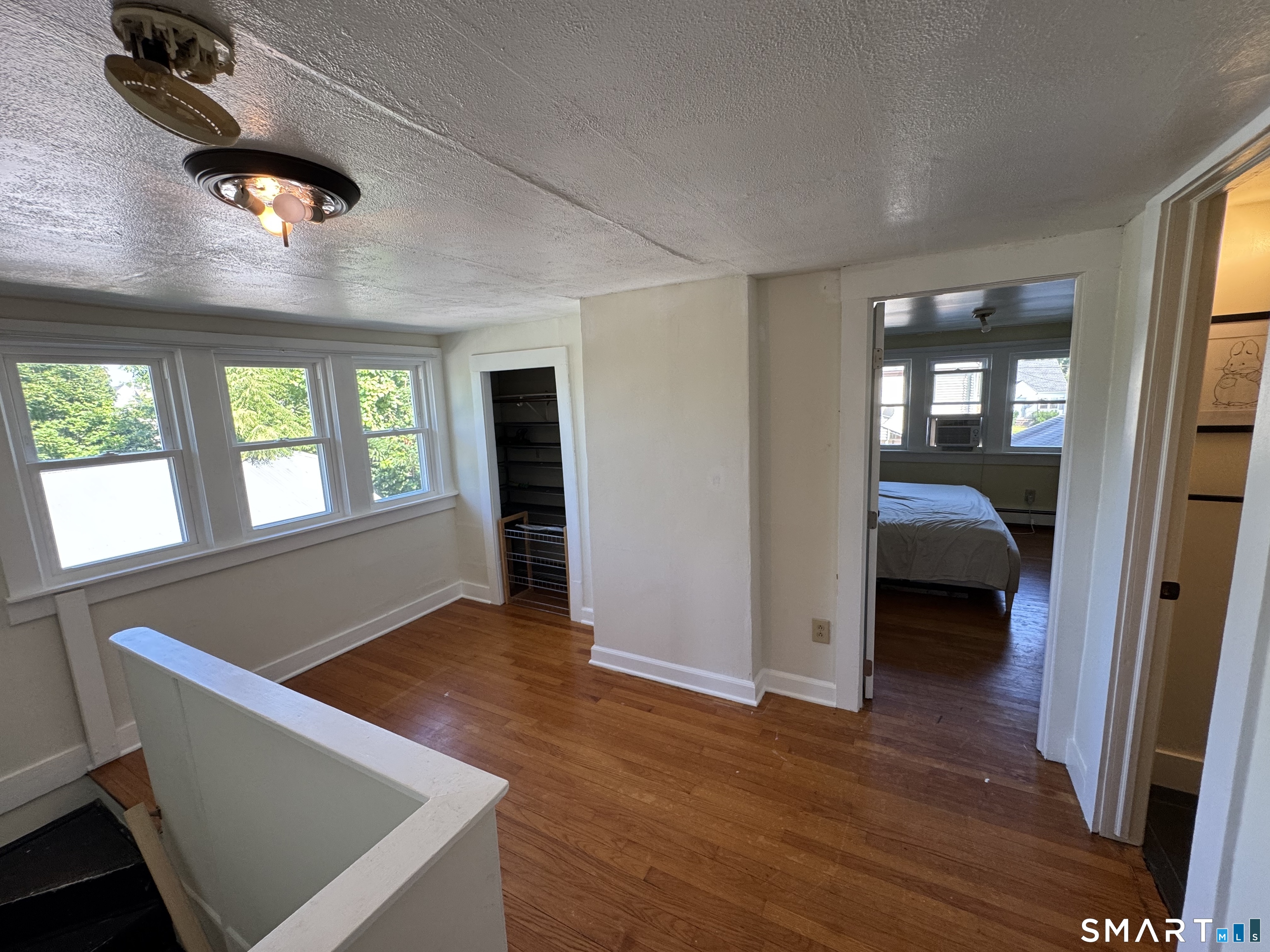 383 Center Street Property Photo 14