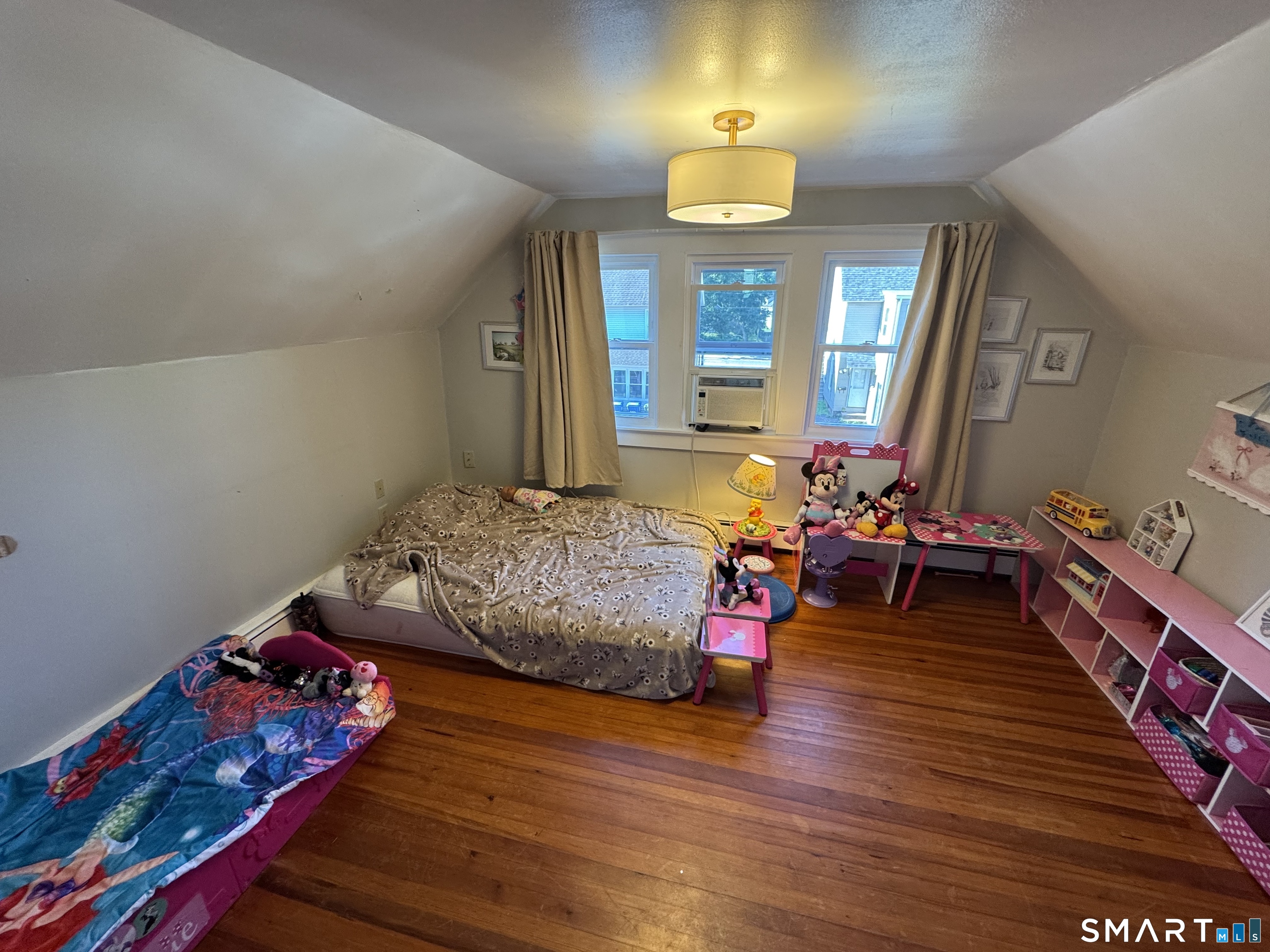 383 Center Street Property Photo 19