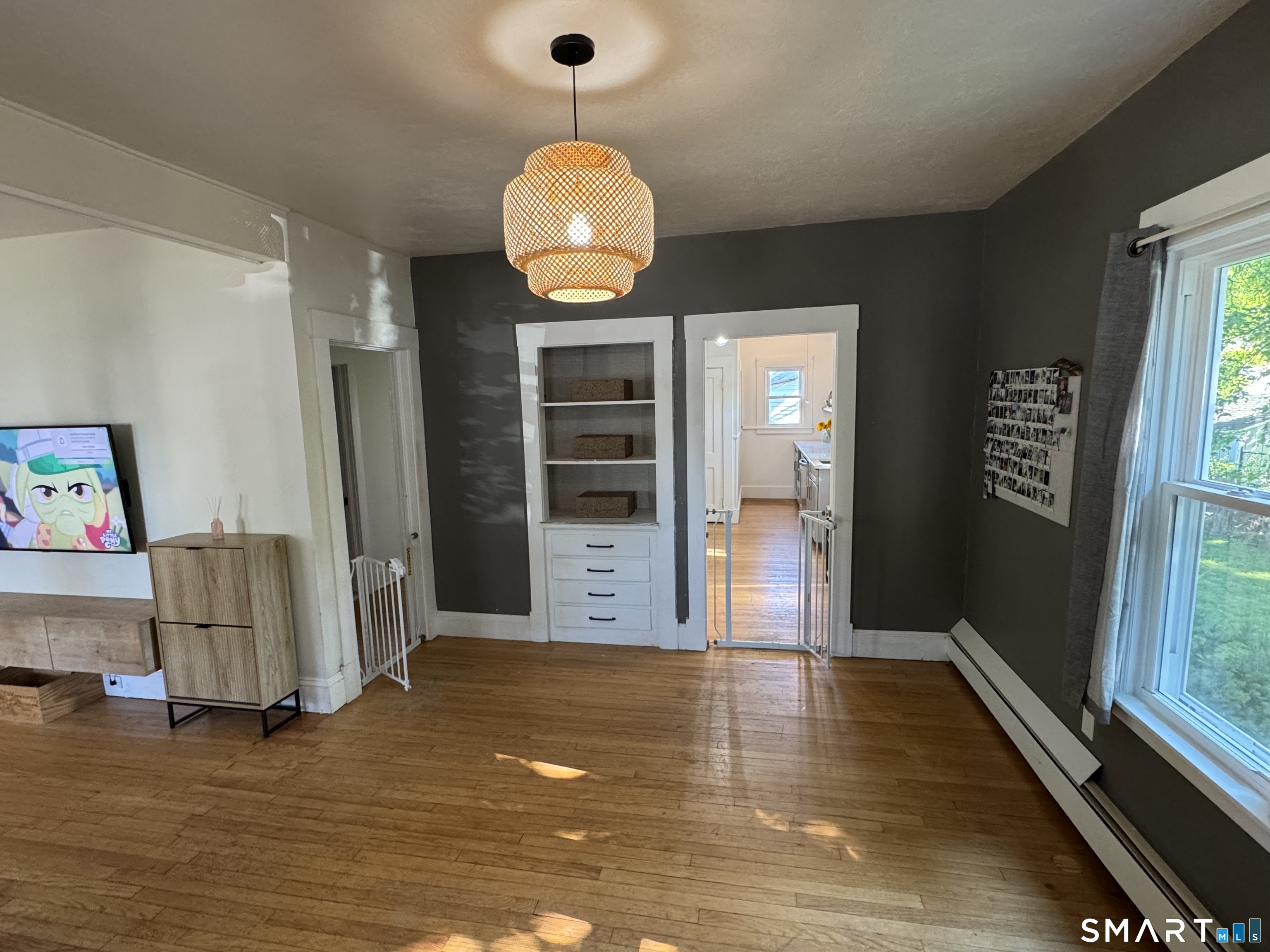 383 Center Street Property Photo 21