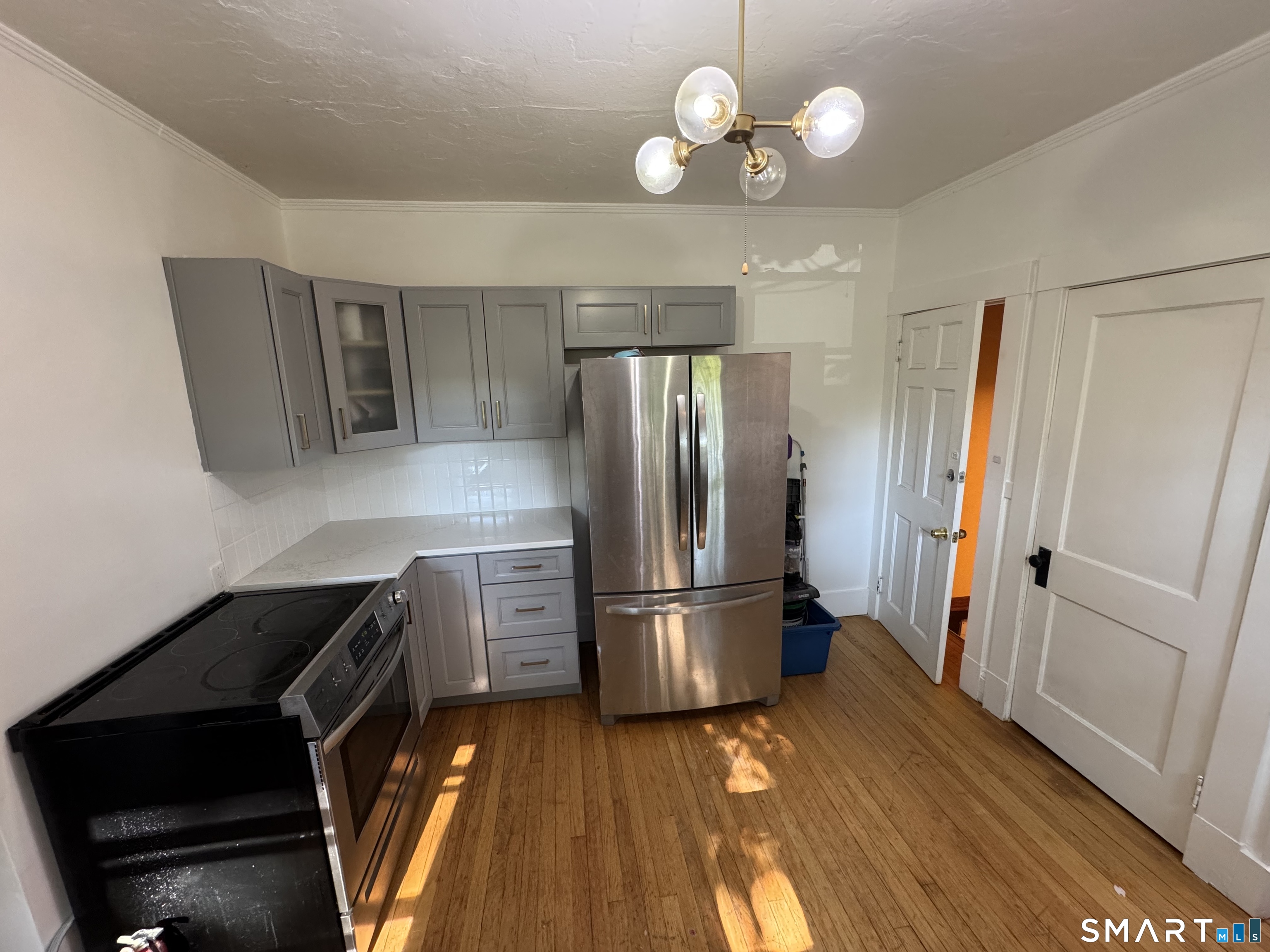 383 Center Street Property Photo 26