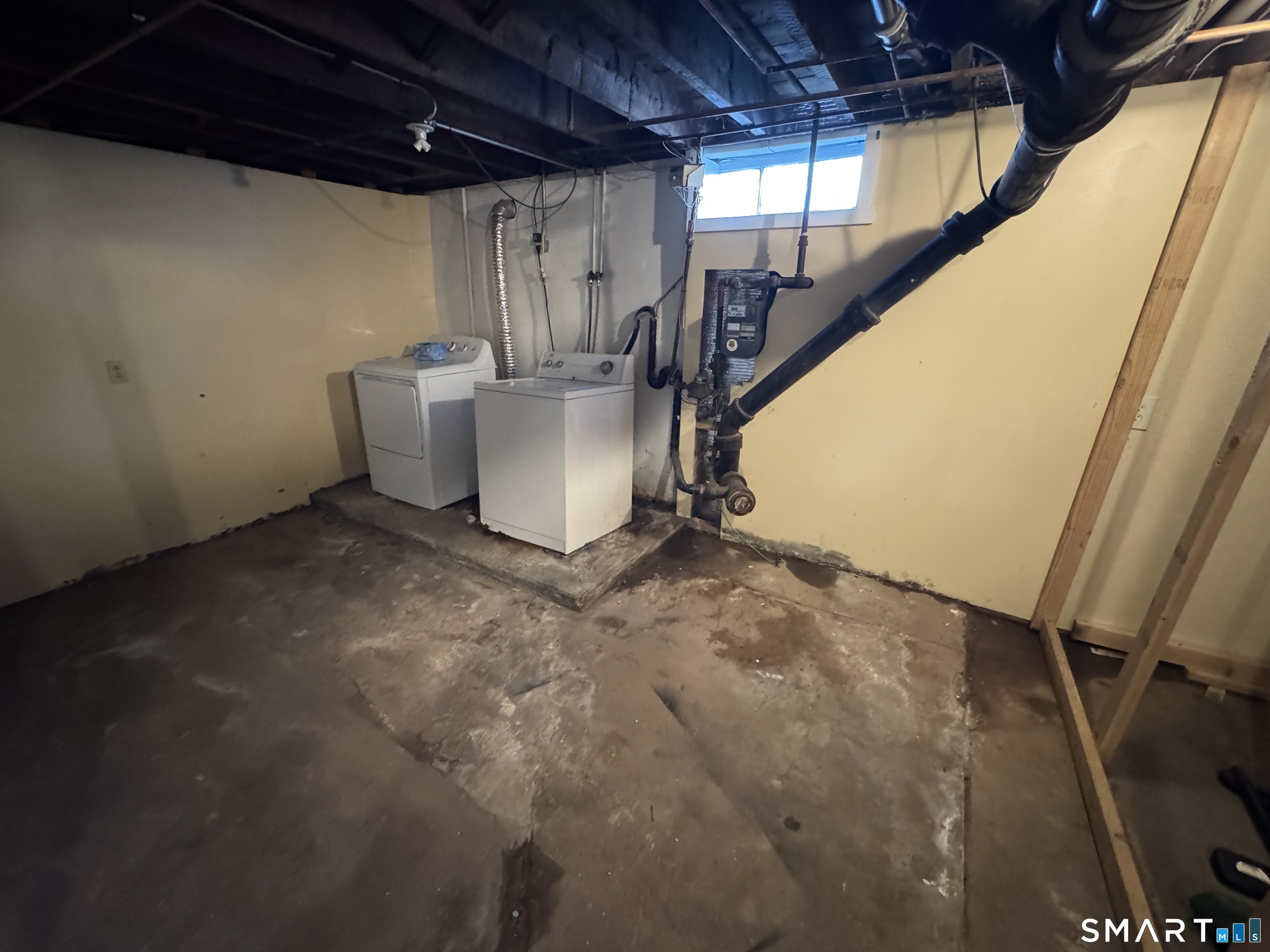 383 Center Street Property Photo 31