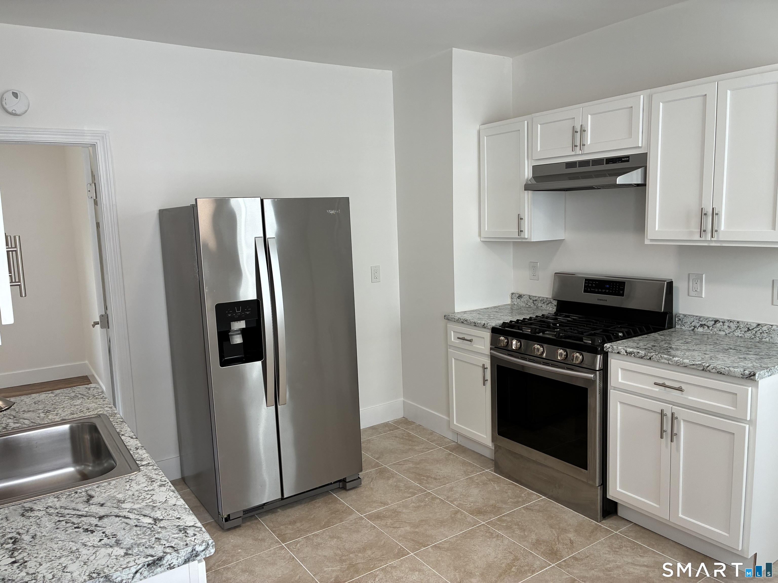 16 Vermont 2ND FLOOR 2 Street Property Photo 1