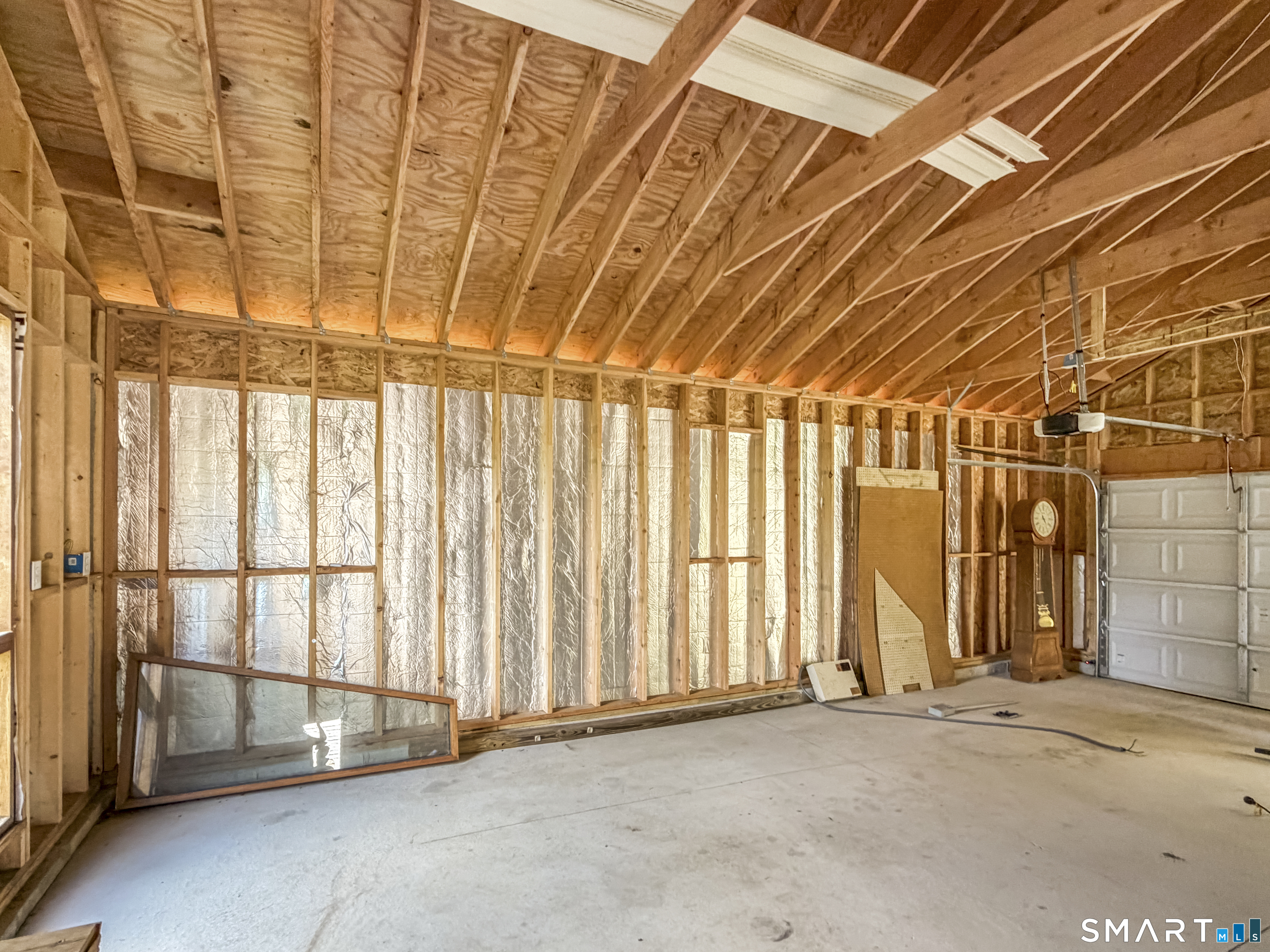 24196755 Property Photo 21