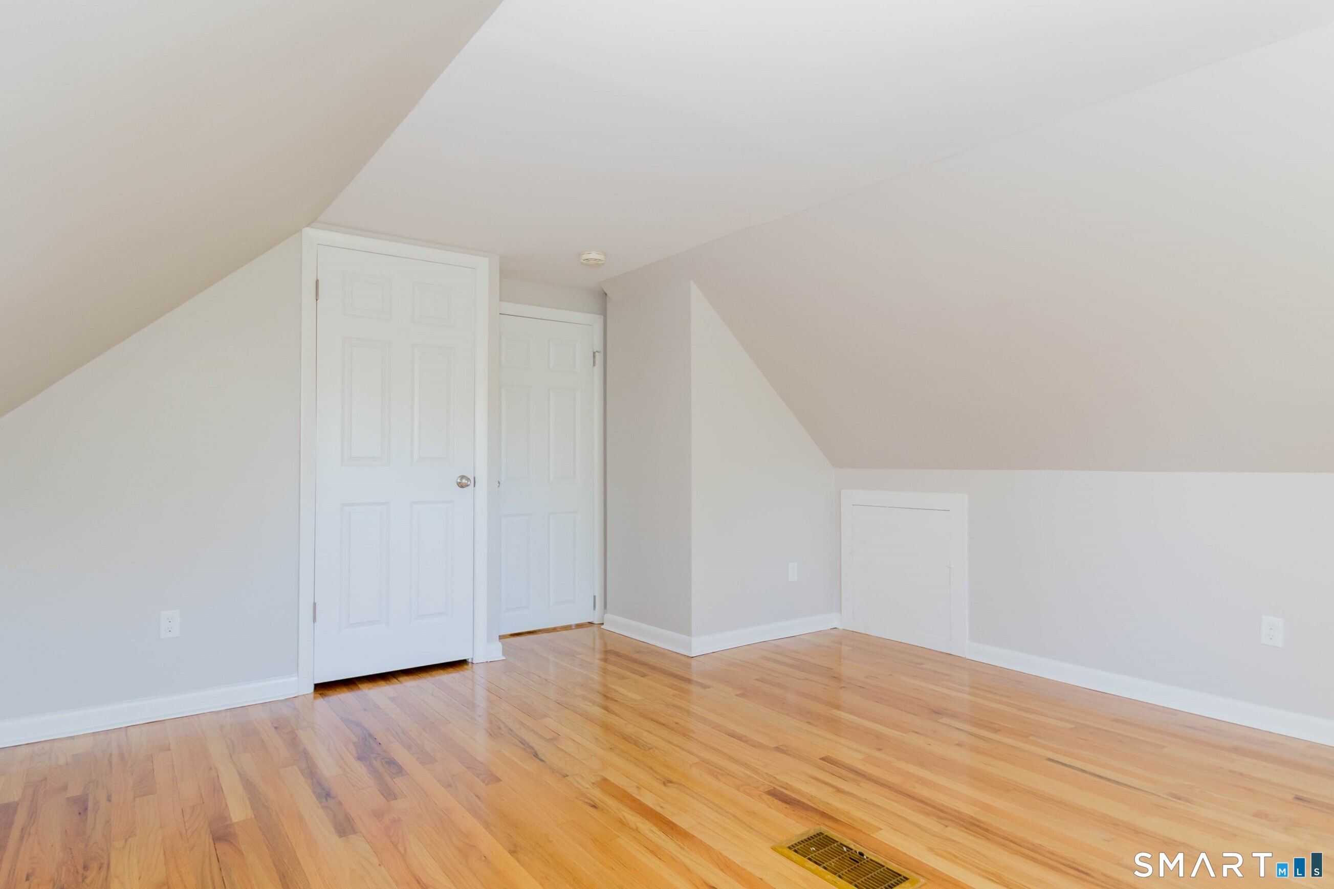 438 High Street Property Photo 15