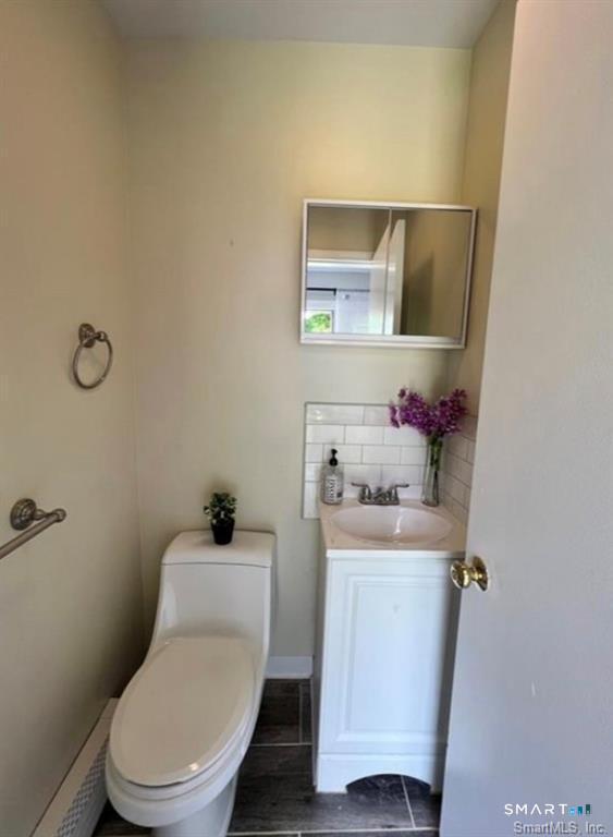 1079 Brooklawn Avenue Property Photo 12