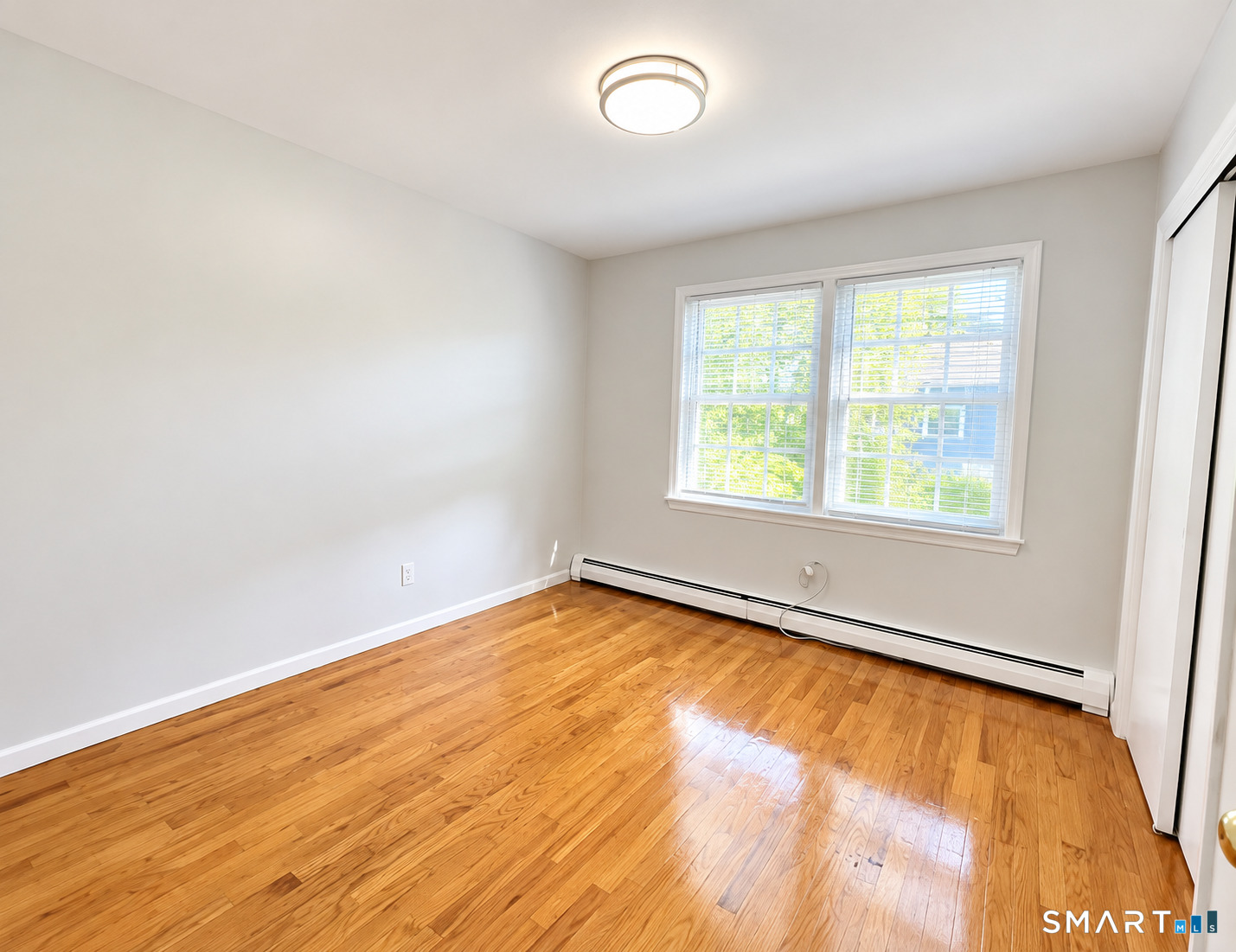 1079 Brooklawn Avenue Property Photo 15