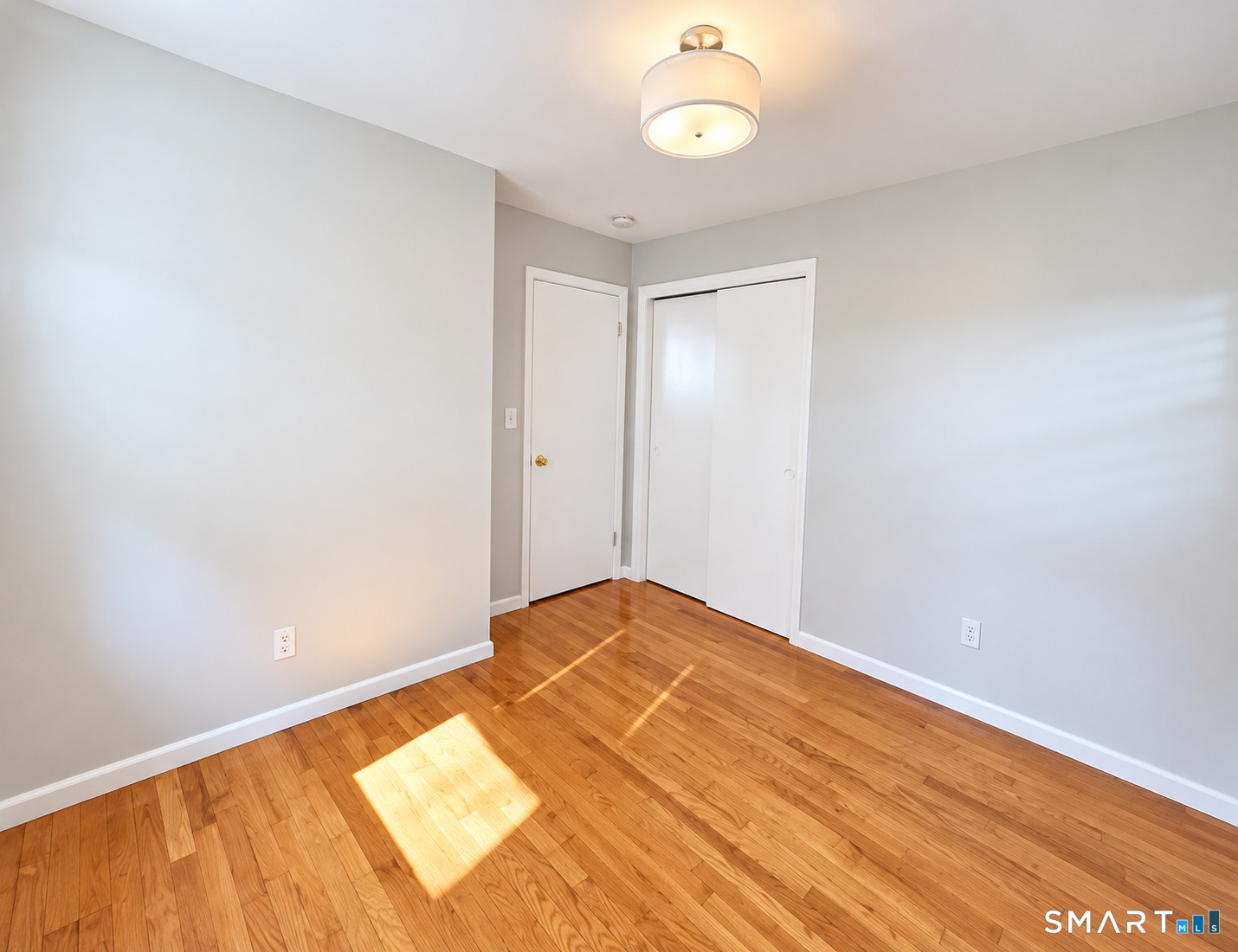 1079 Brooklawn Avenue Property Photo 18