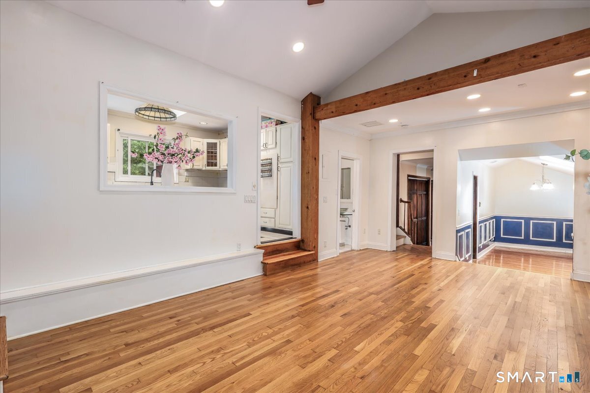 66 Taylor Road Property Photo 8