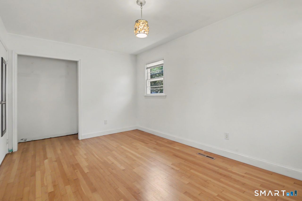 102 Andrews Avenue Property Photo 21