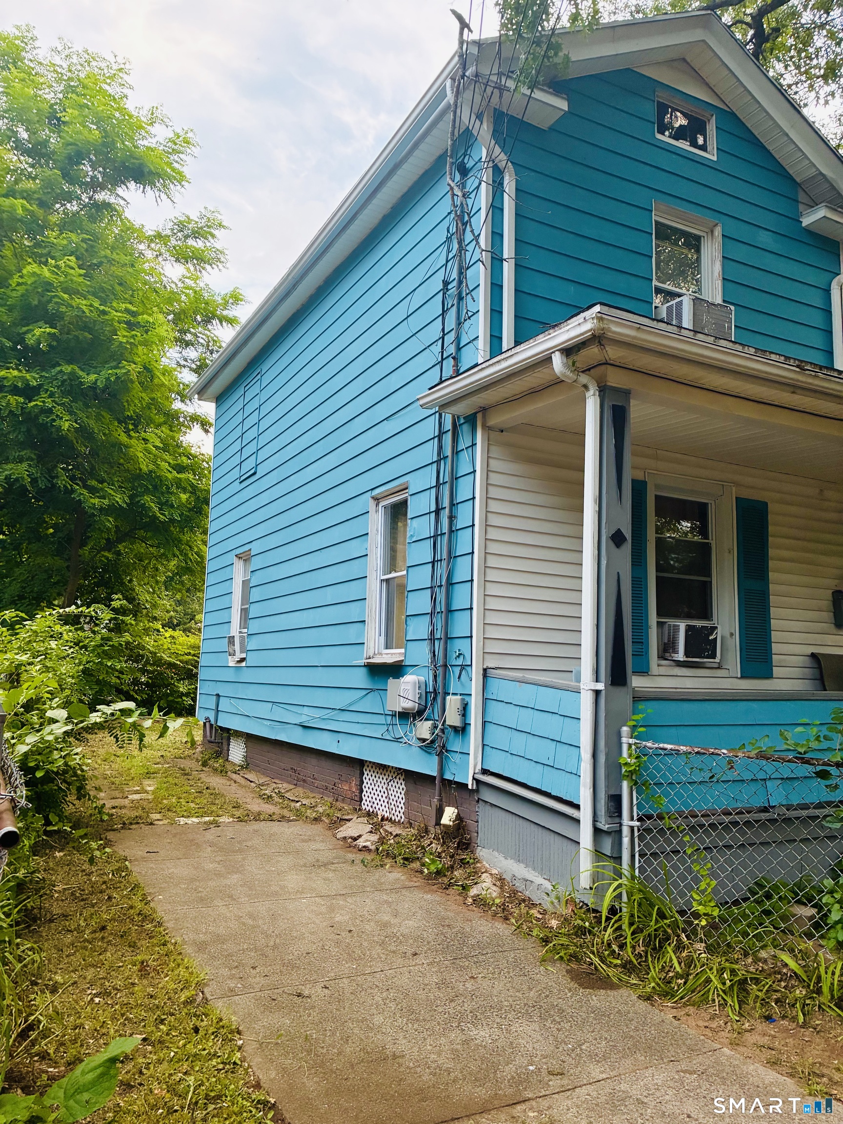 130 Hazel Street Property Photo 3