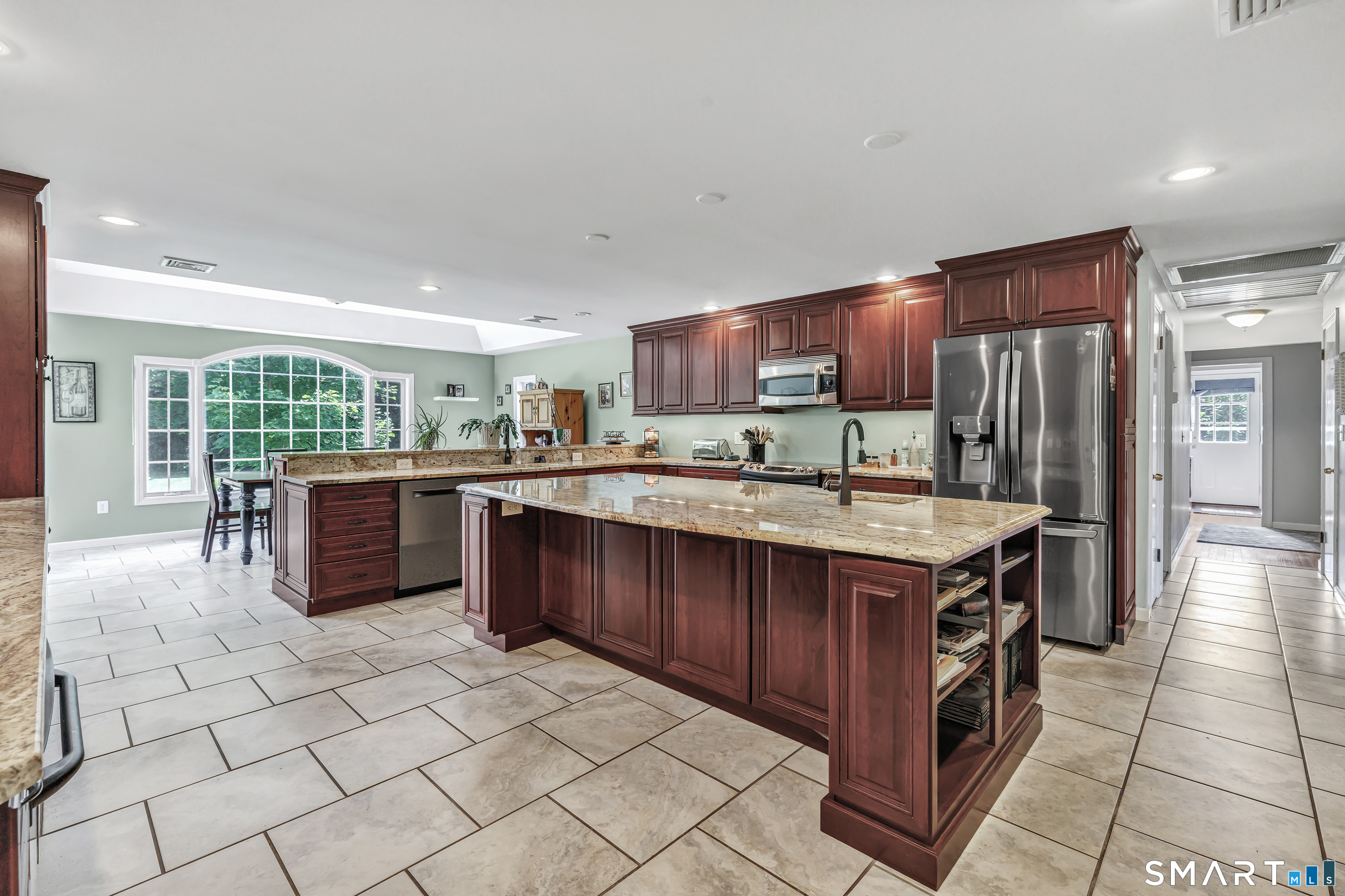80 Frost Street Property Photo 17