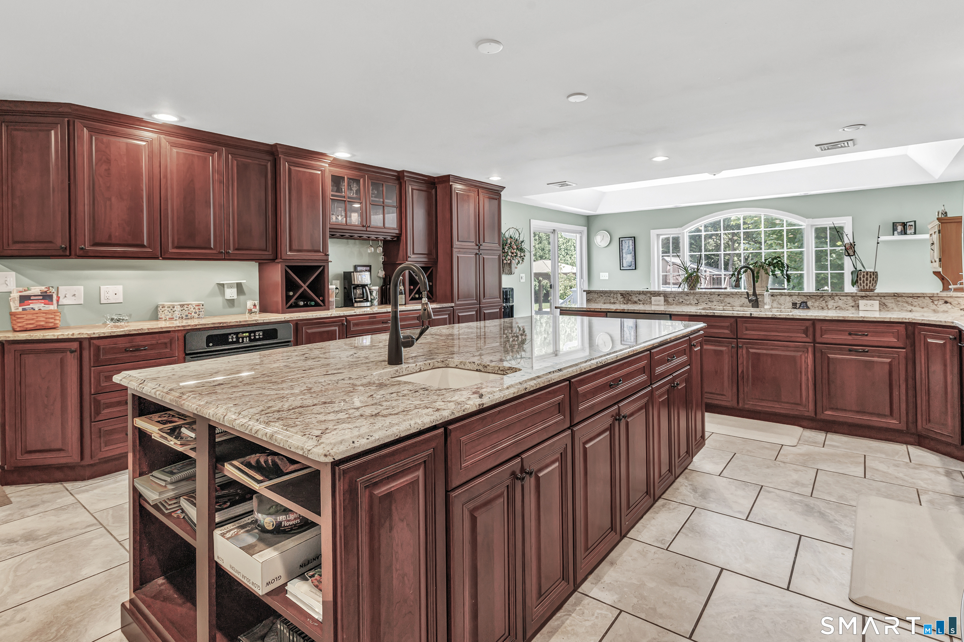 80 Frost Street Property Photo 18