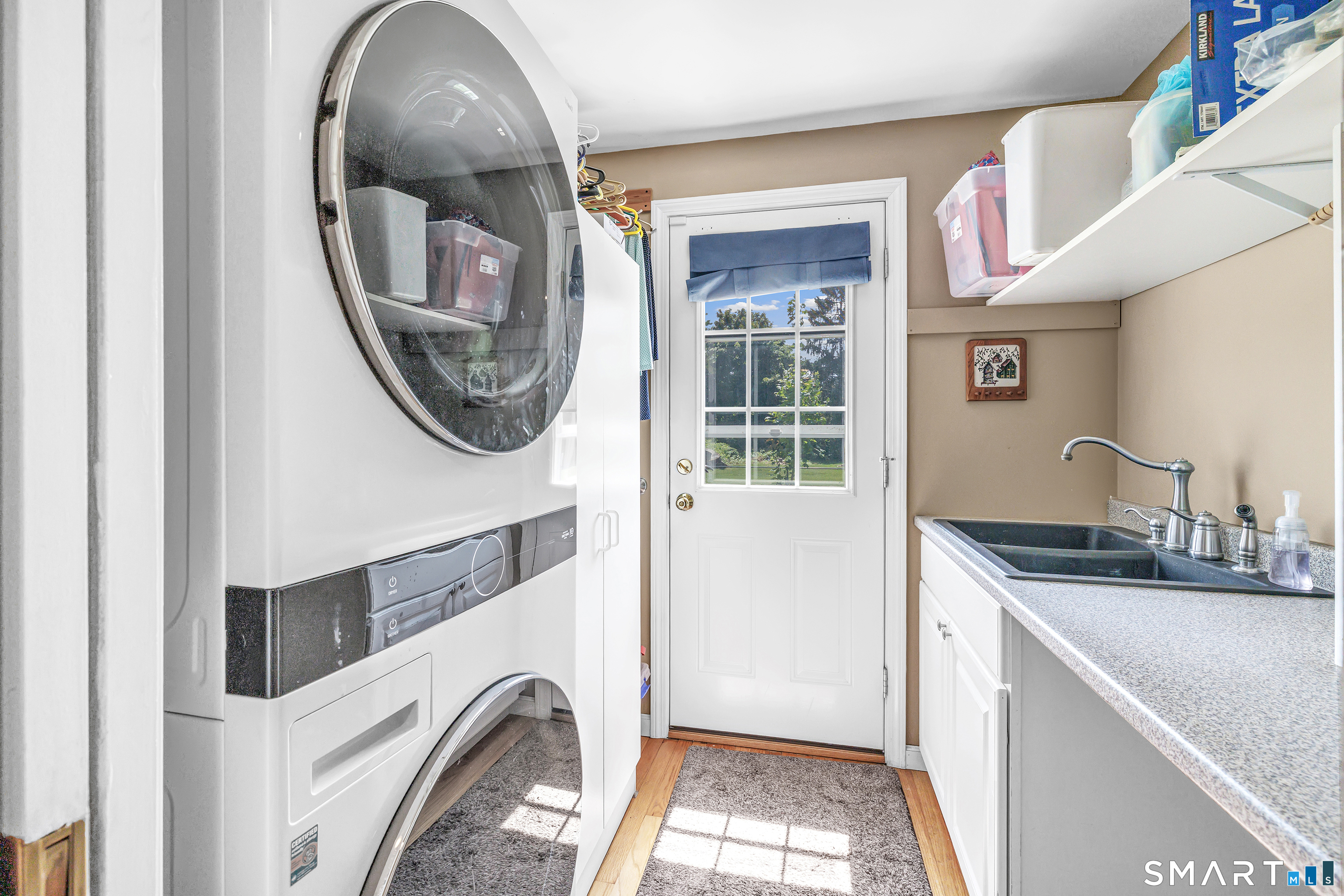 80 Frost Street Property Photo 32
