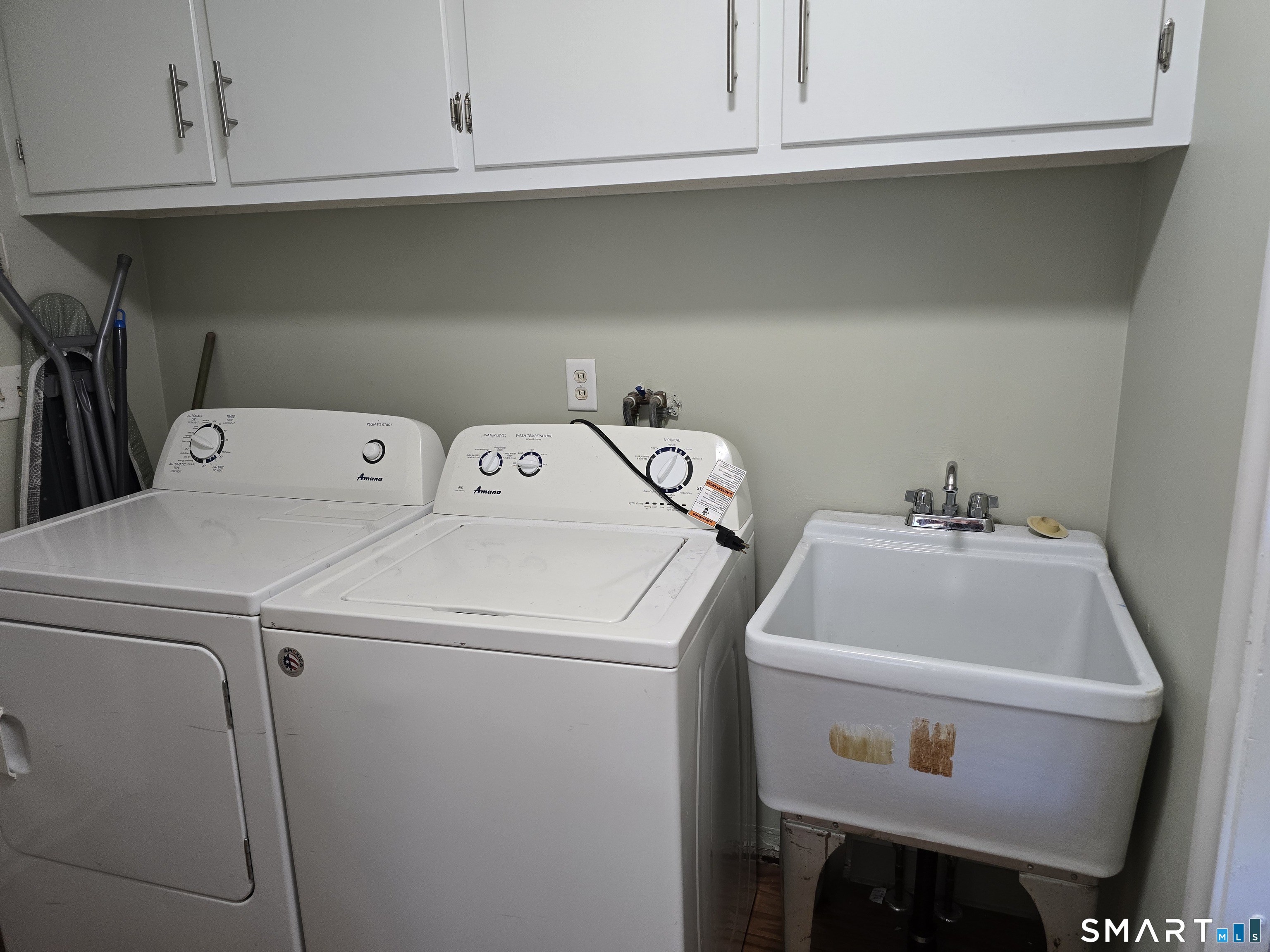 11 Eastwood Road Property Photo 5