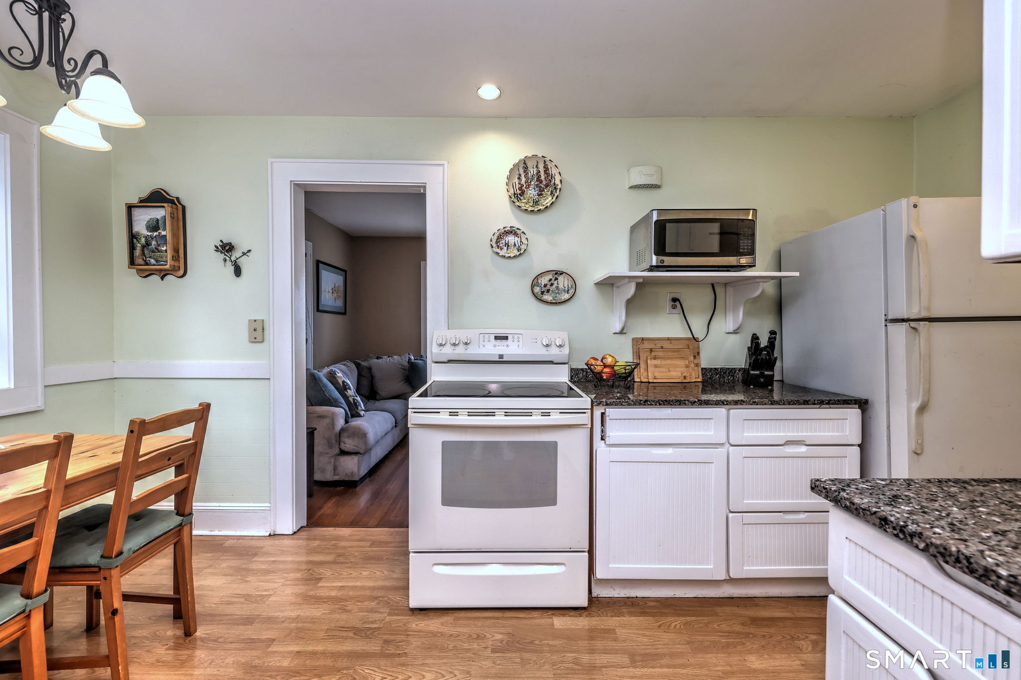 48 John Street Property Photo 12