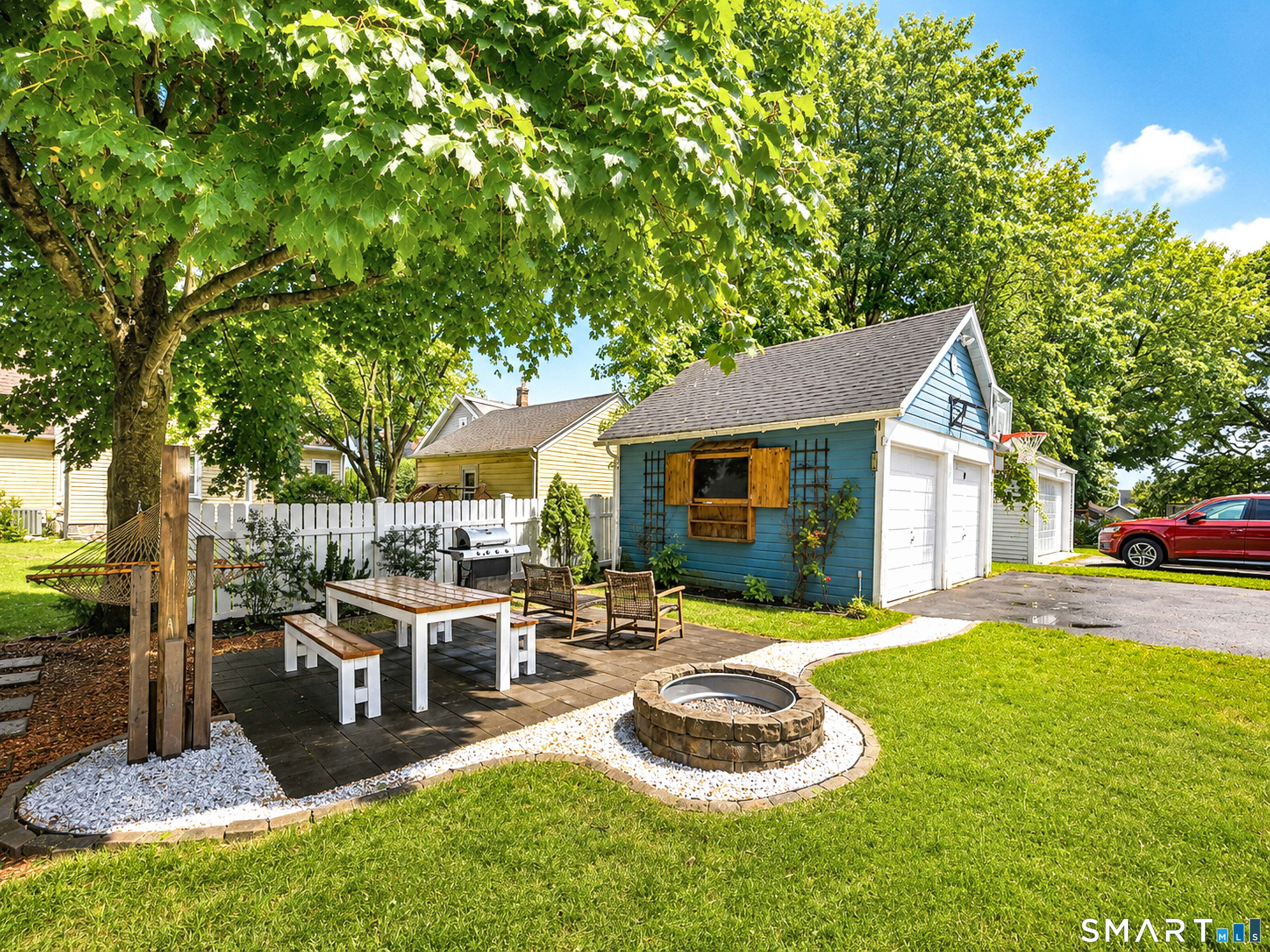 48 John Street Property Photo 37