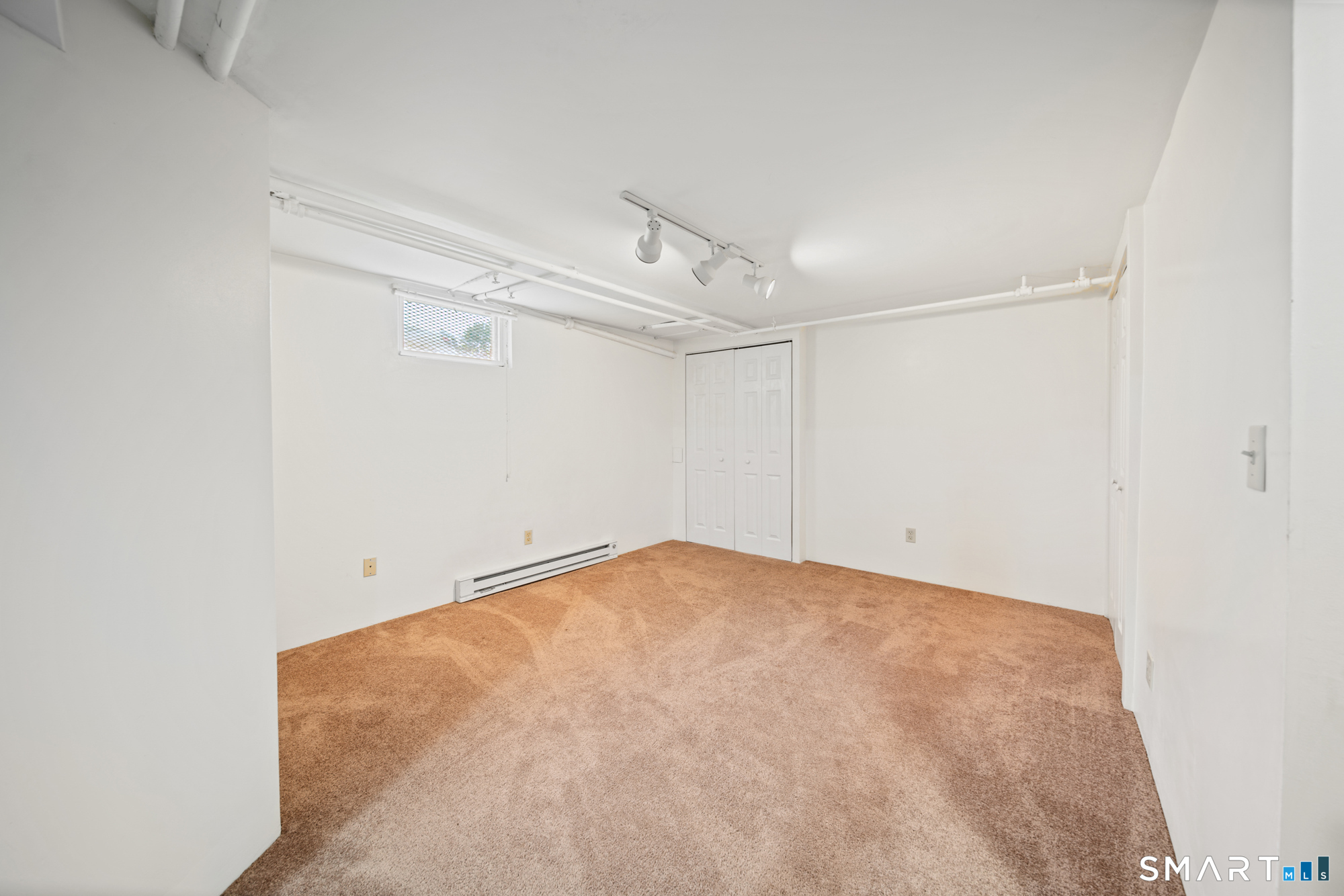 223 North Street Property Photo 29