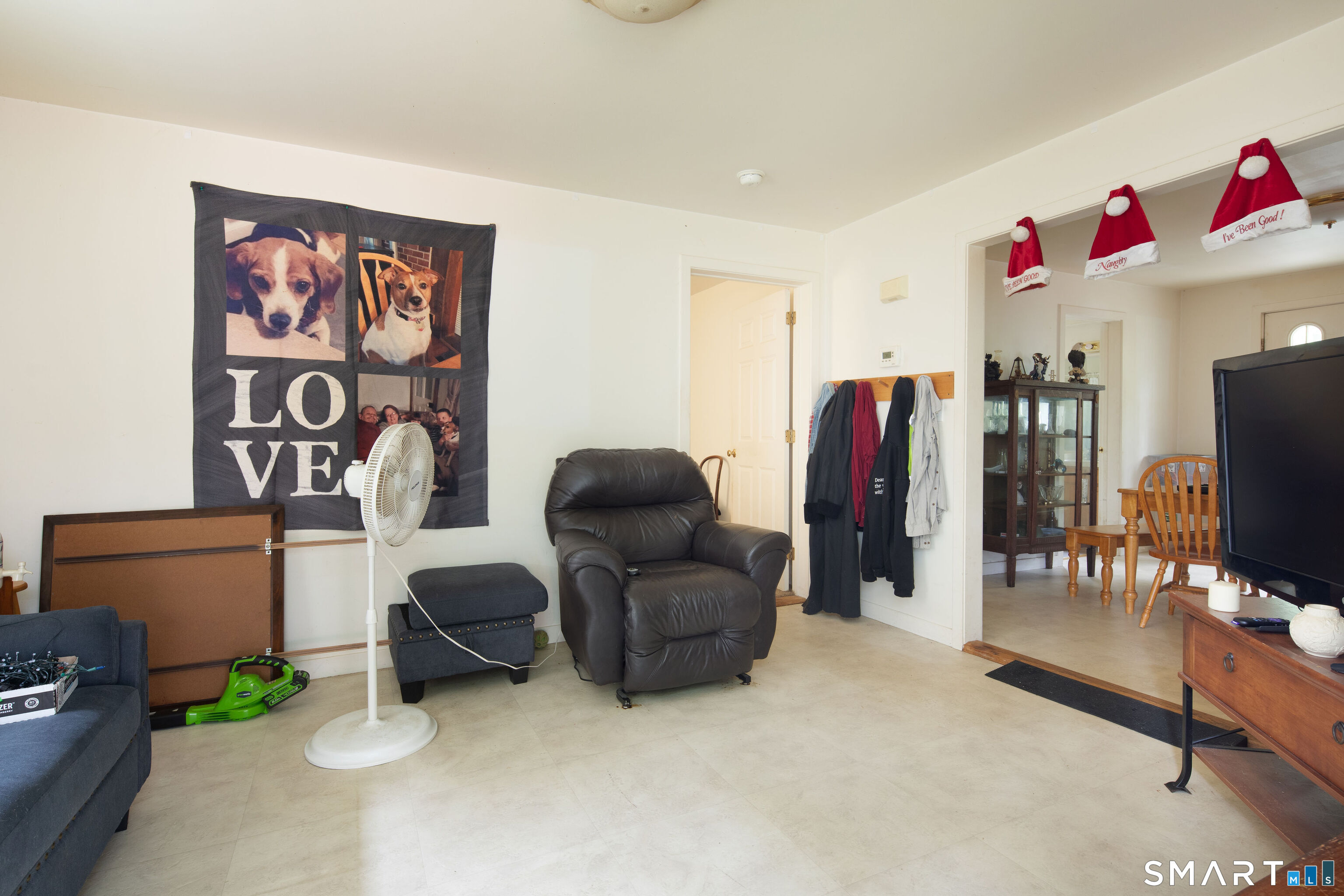 15 Locust Hill Road Property Photo 6