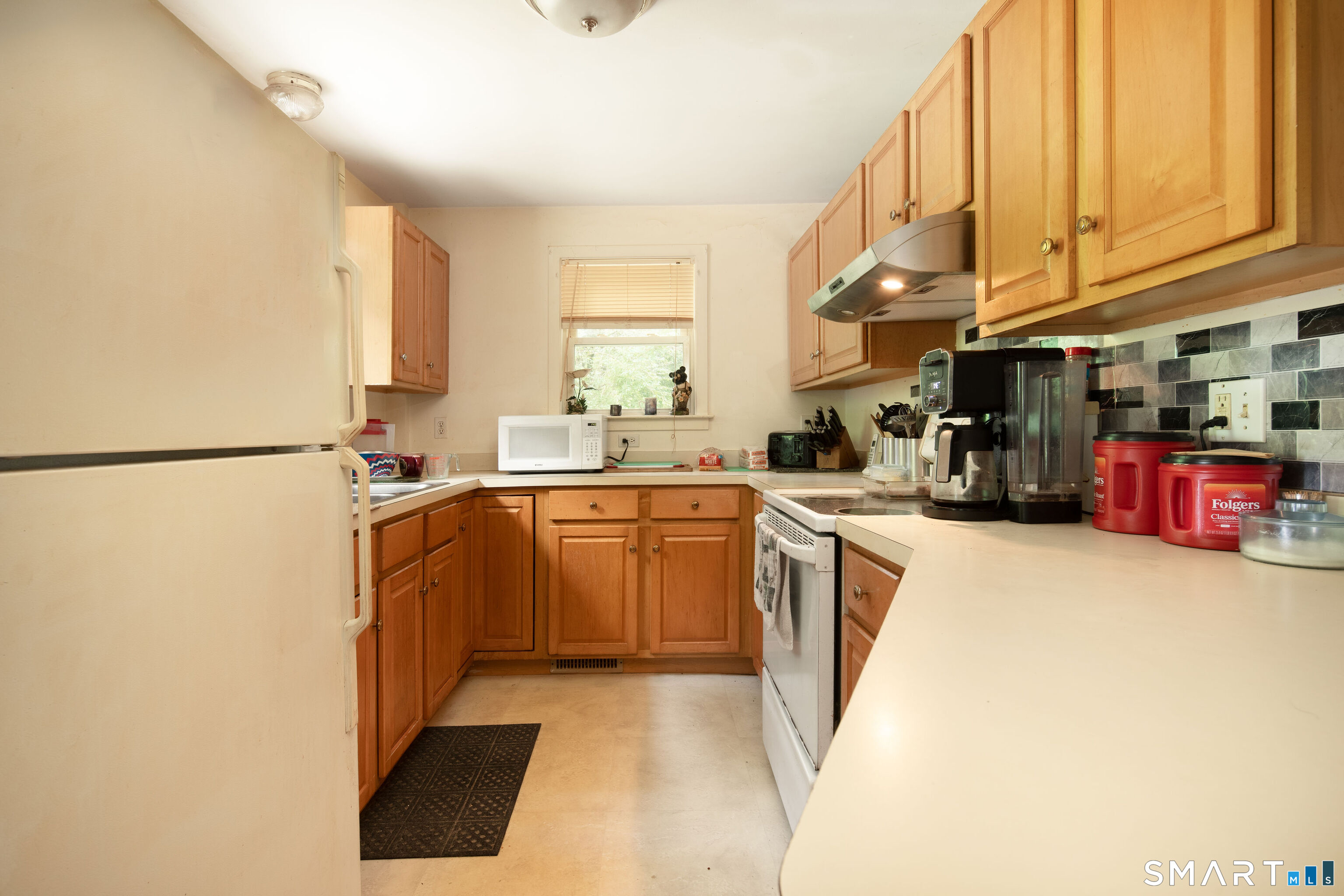 15 Locust Hill Road Property Photo 10