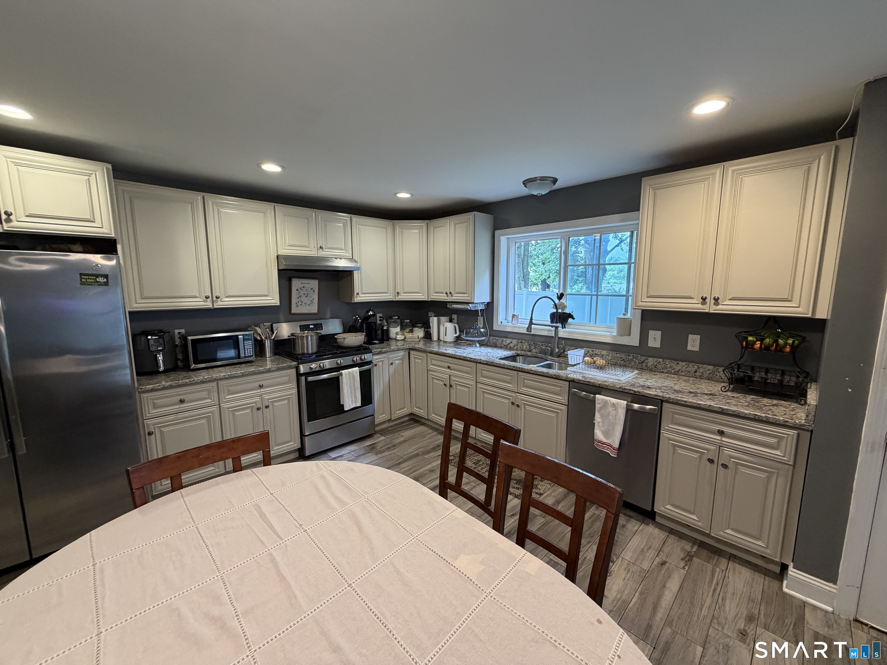66-68 Golden Hill Street Property Photo 5