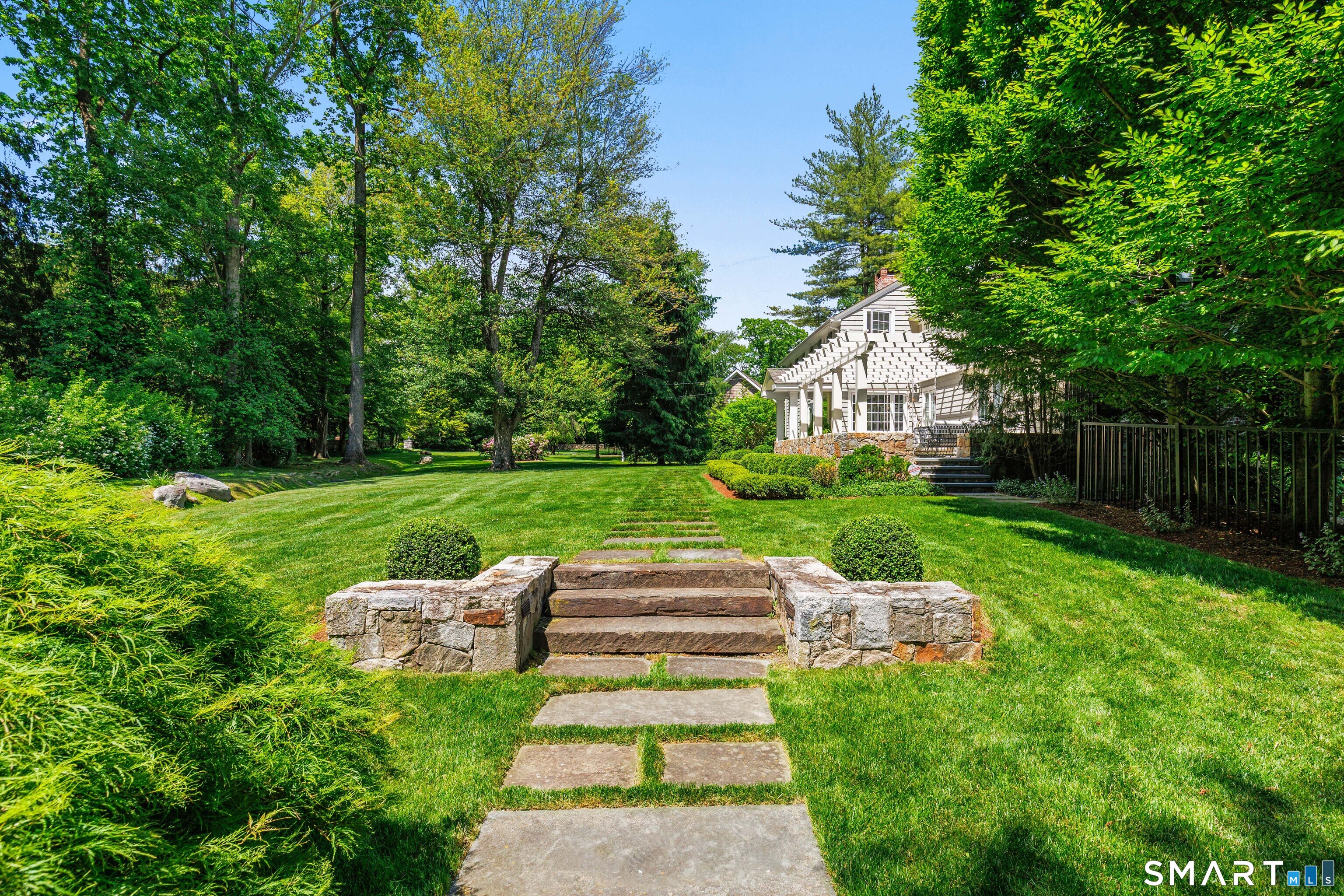 474 Brookside Road Property Photo 3