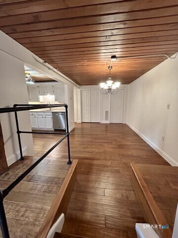 839 Main 93 Street Property Photo 10