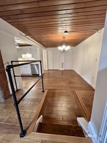 839 Main 93 Street Property Photo 11