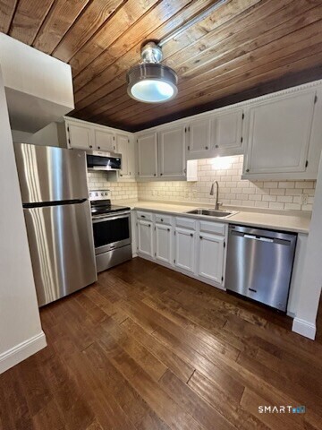 839 Main 93 Street Property Photo 14