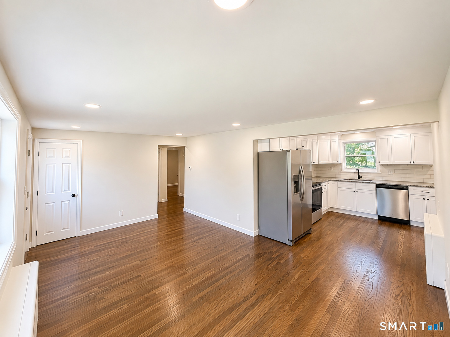 127 Shadycrest Drive Property Photo 7
