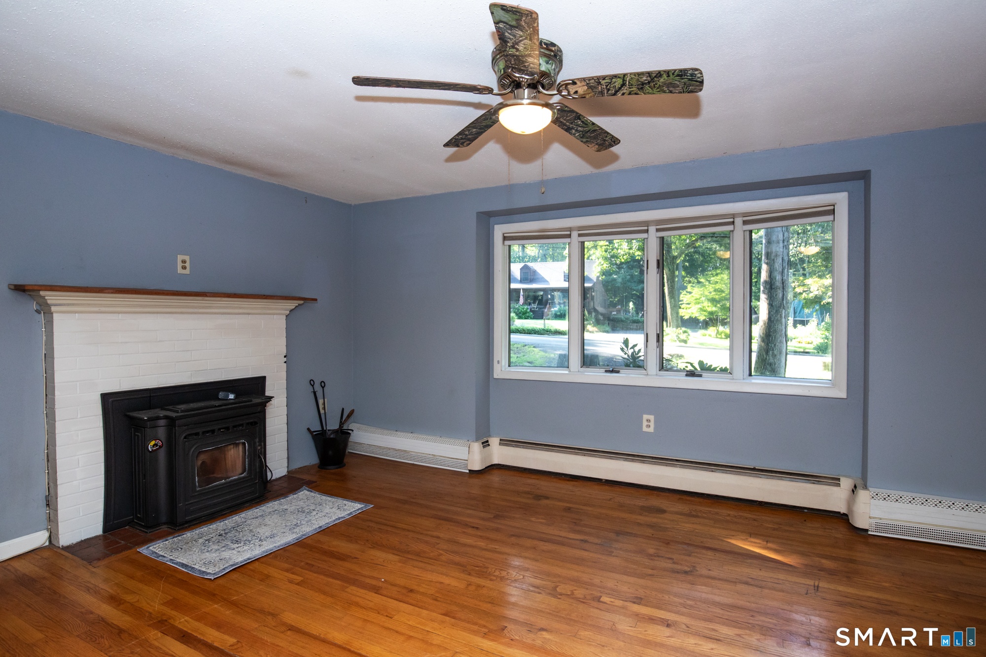 38 Little City Road Property Photo 5