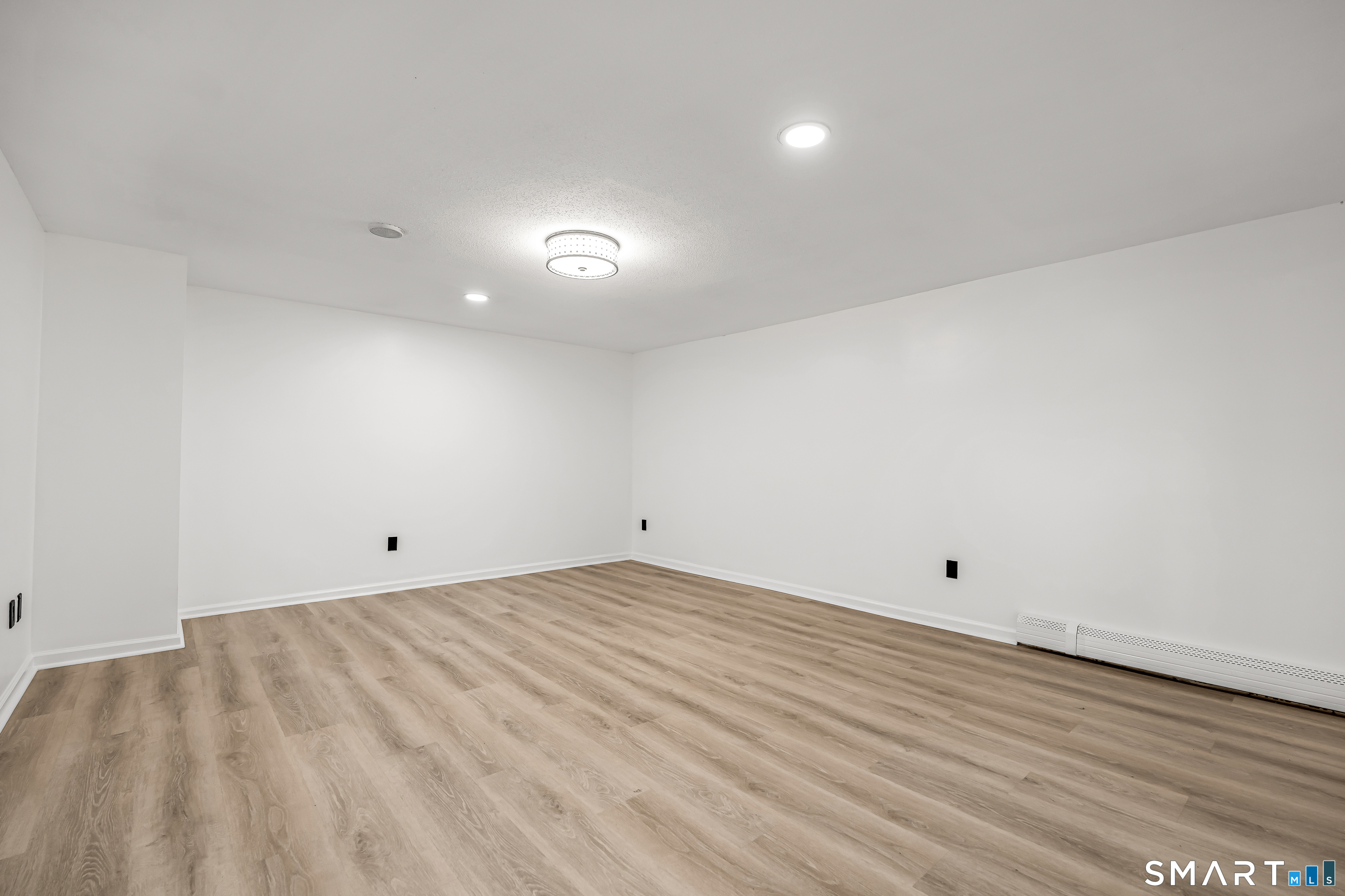 112 Woodbine 1st Fl. Street Property Photo 19
