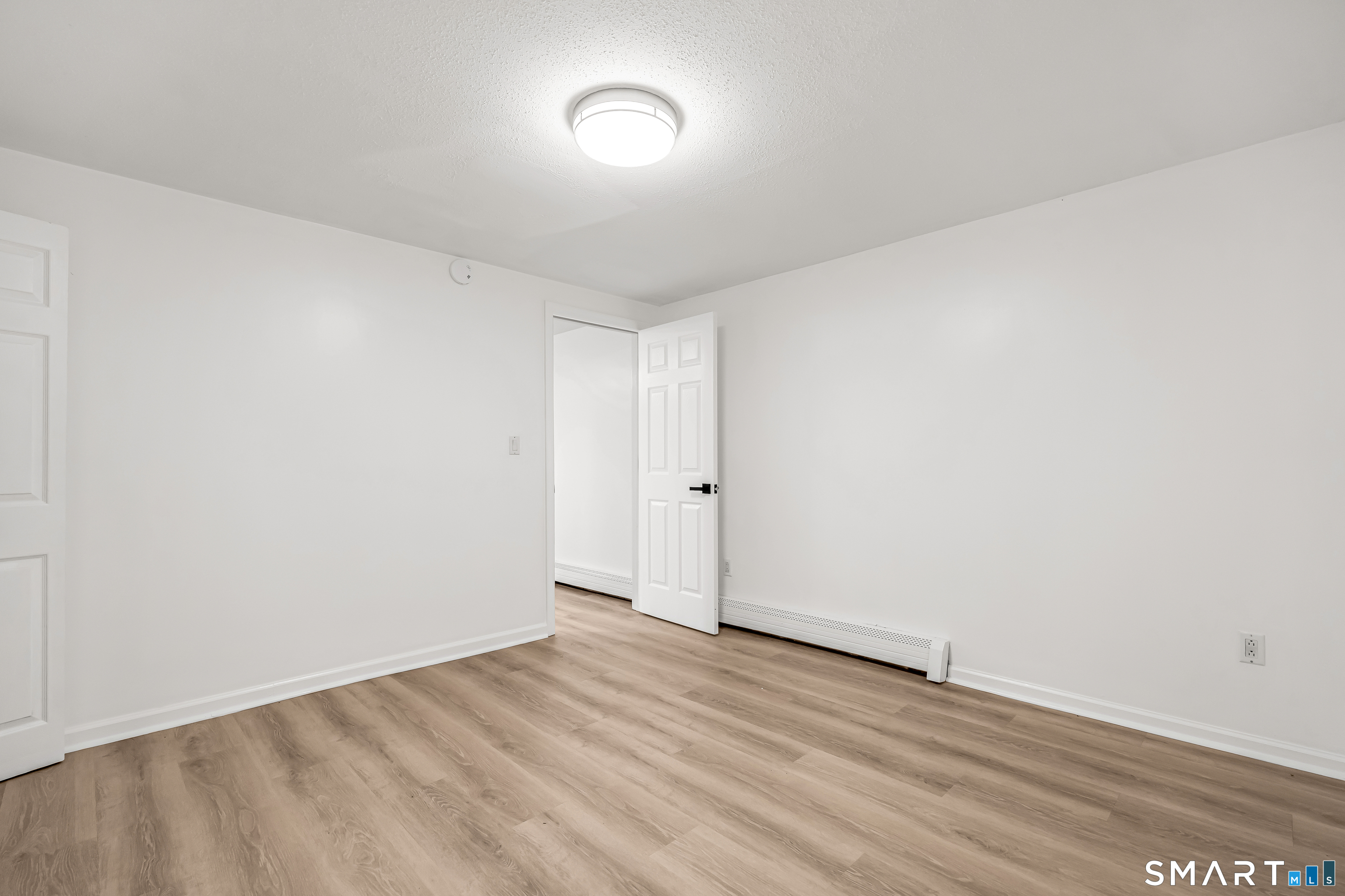 112 Woodbine 1st Fl. Street Property Photo 22
