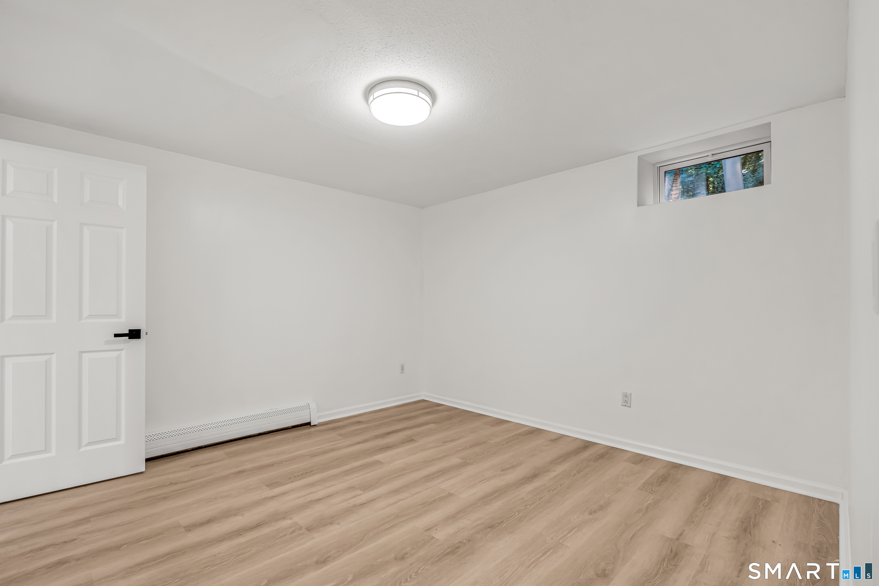 112 Woodbine 1st Fl. Street Property Photo 23