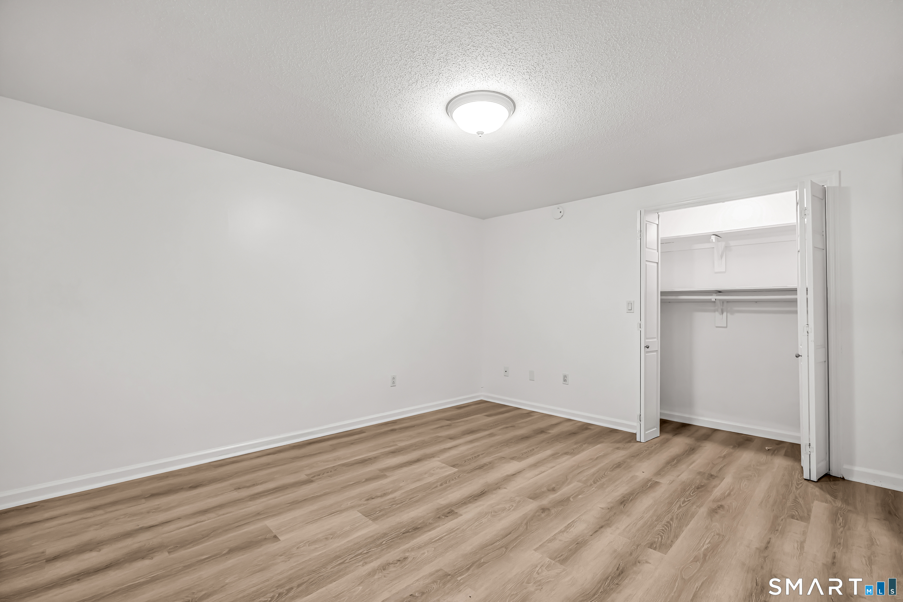 112 Woodbine 1st Fl. Street Property Photo 30