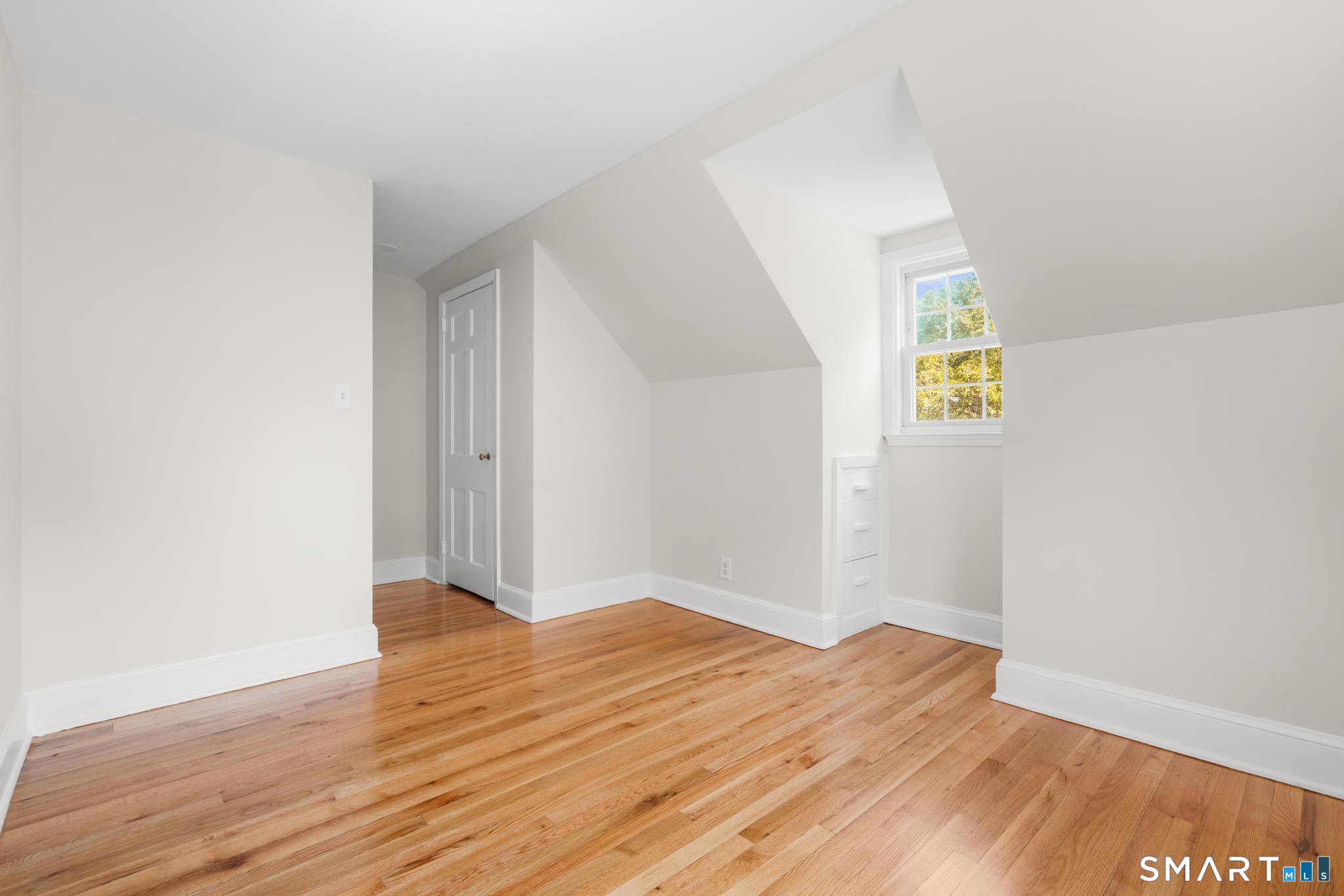 282 Tunxis Road Property Photo 16