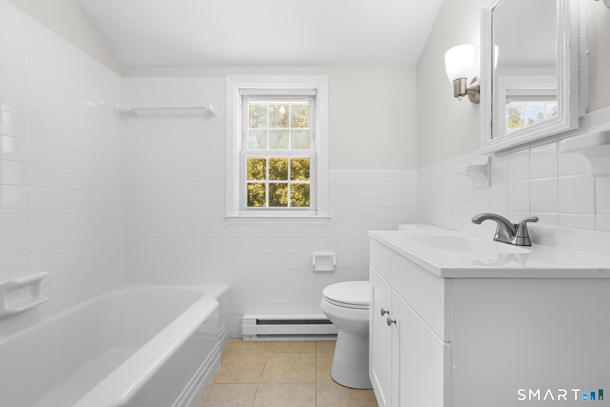 282 Tunxis Road Property Photo 18