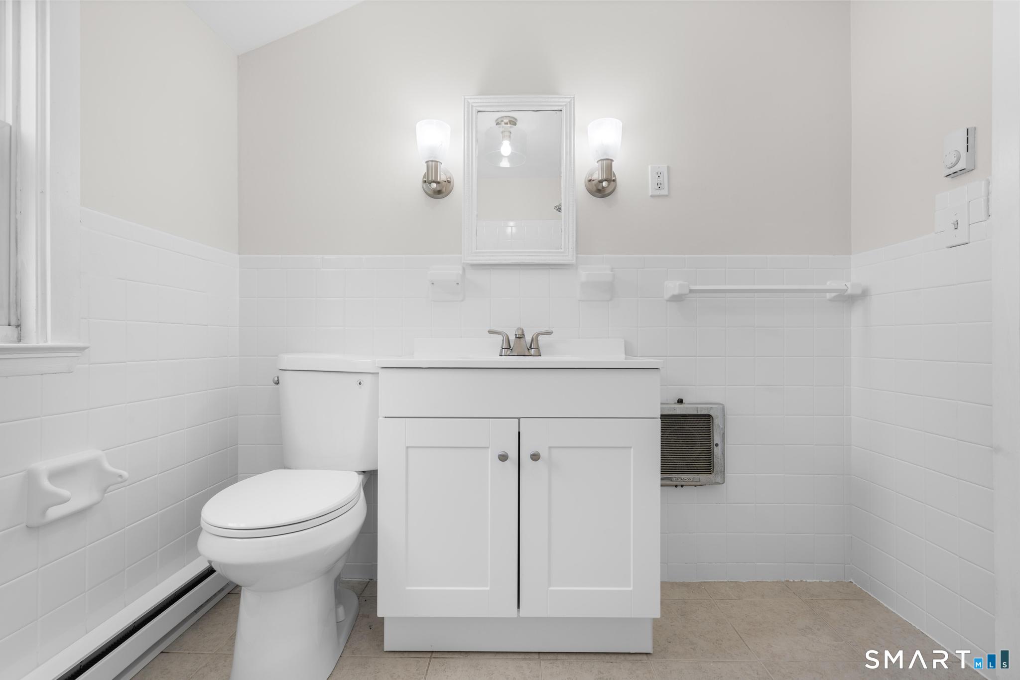 282 Tunxis Road Property Photo 20