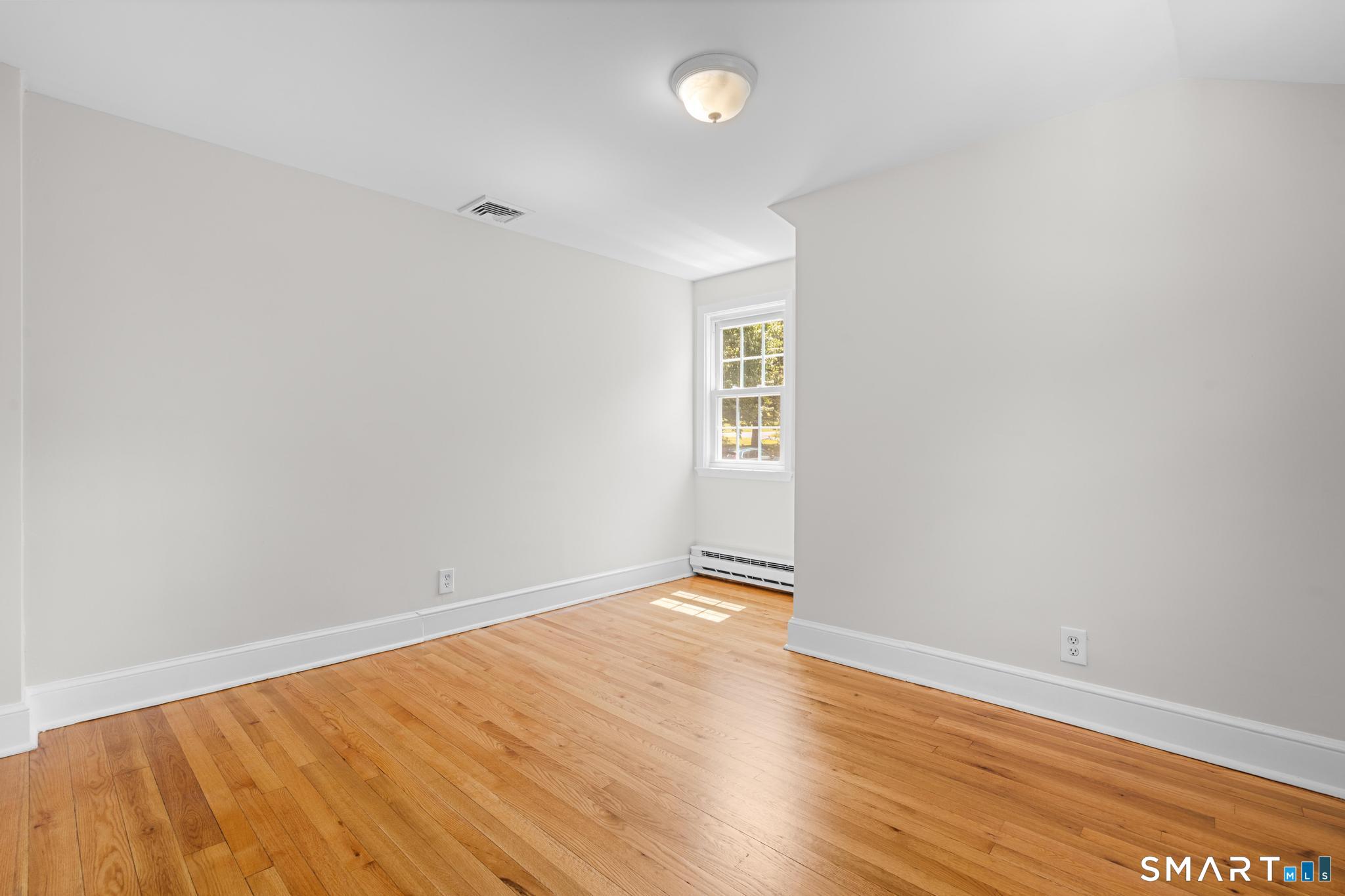 282 Tunxis Road Property Photo 22