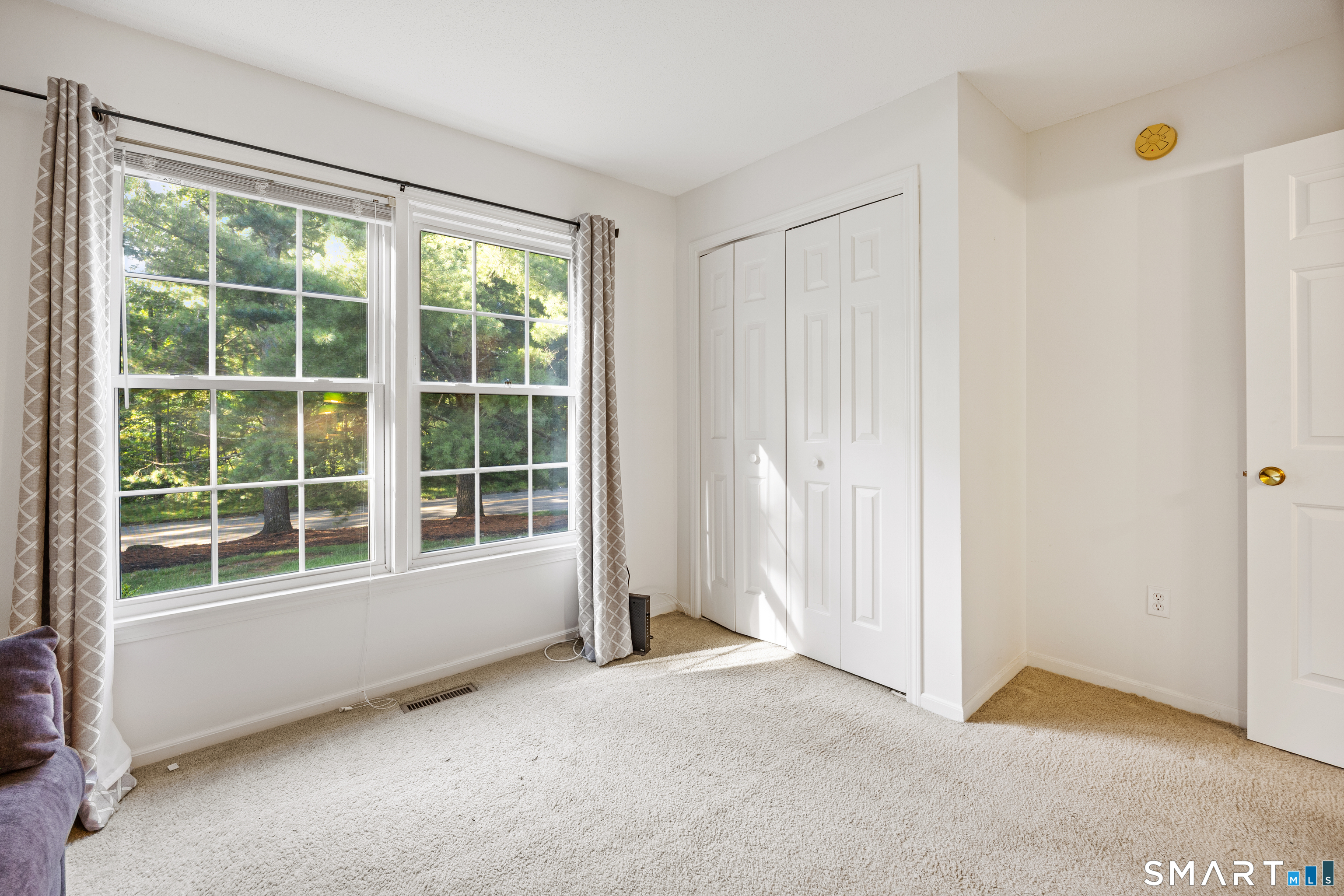 12 Foxbridge Village 12 Road Property Photo 3