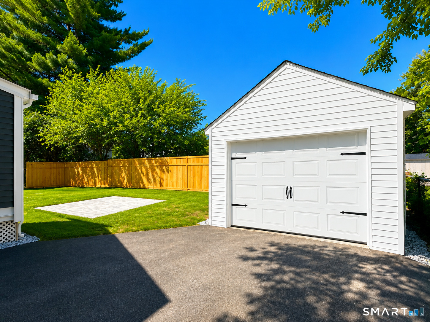 24 Bushnell Avenue Property Photo 7