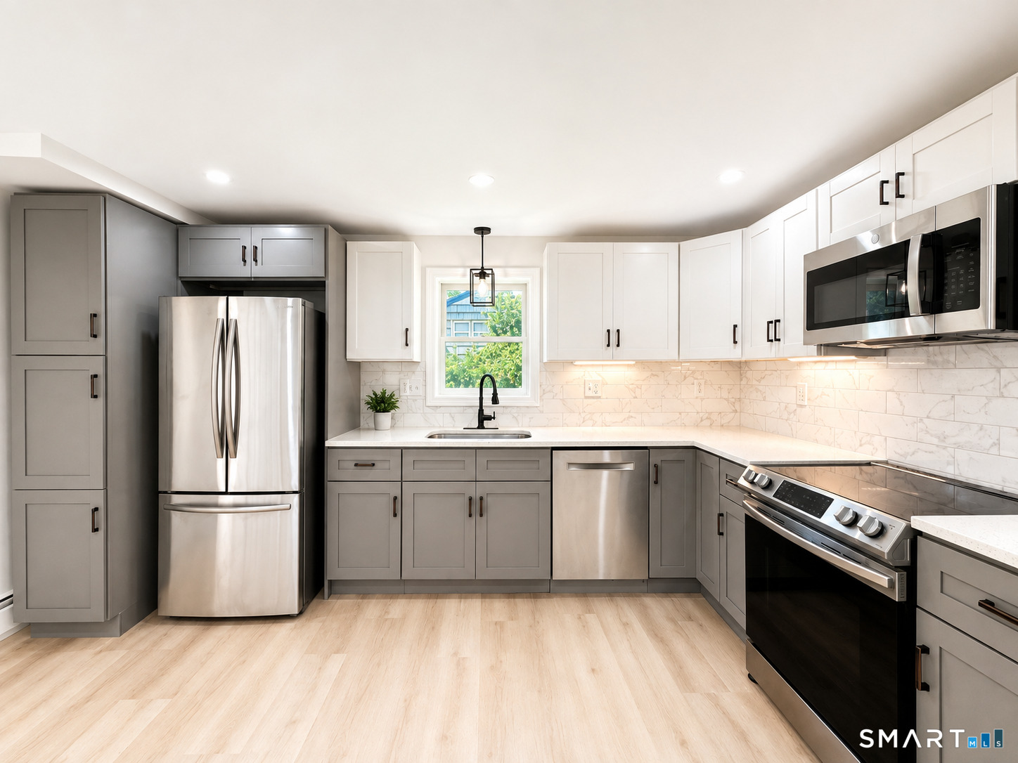24 Bushnell Avenue Property Photo 9