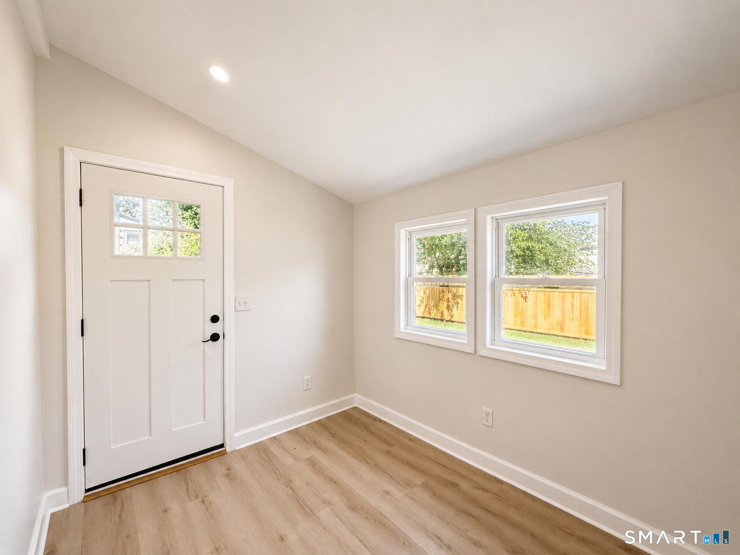 24 Bushnell Avenue Property Photo 12