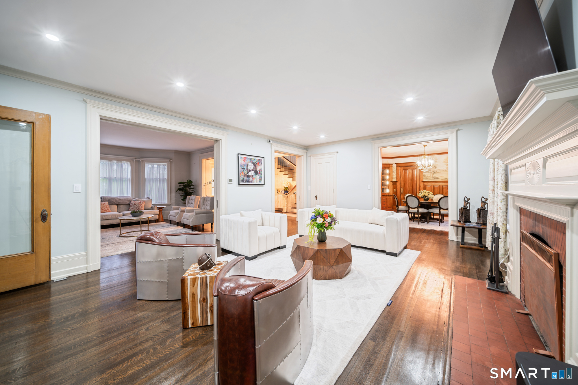 219 Hillside Avenue Property Photo 8