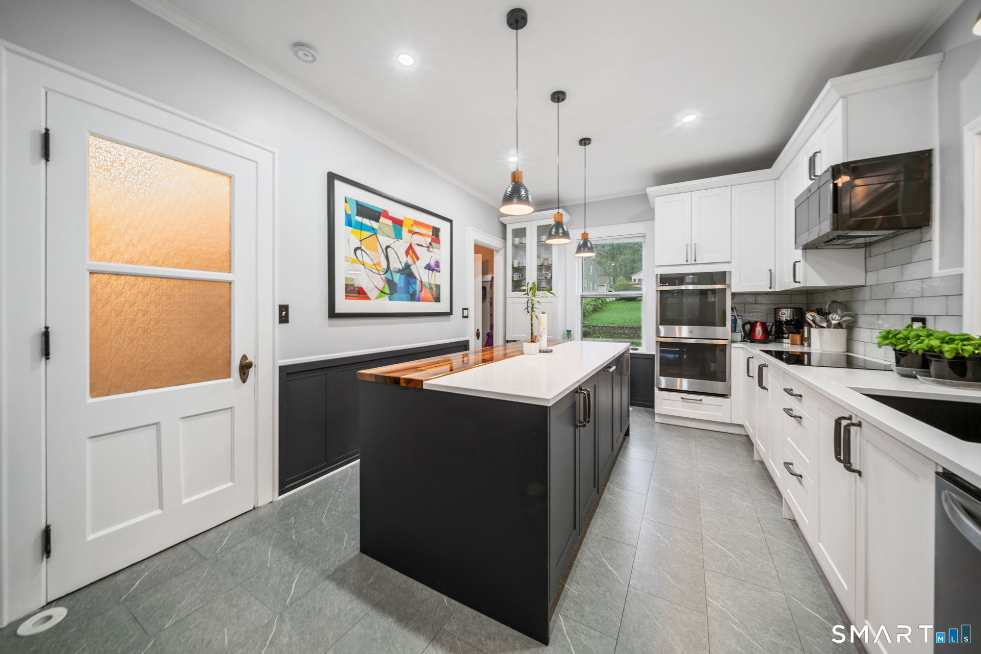 219 Hillside Avenue Property Photo 13