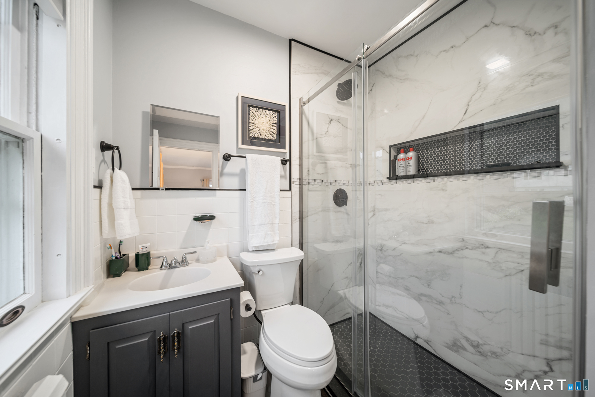 219 Hillside Avenue Property Photo 23