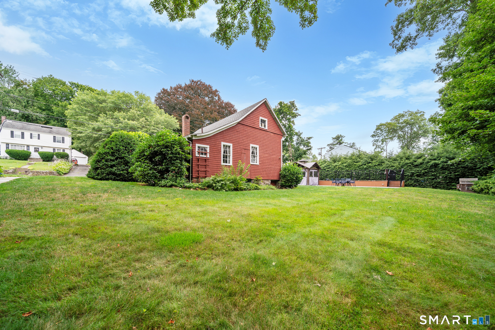 219 Hillside Avenue Property Photo 38