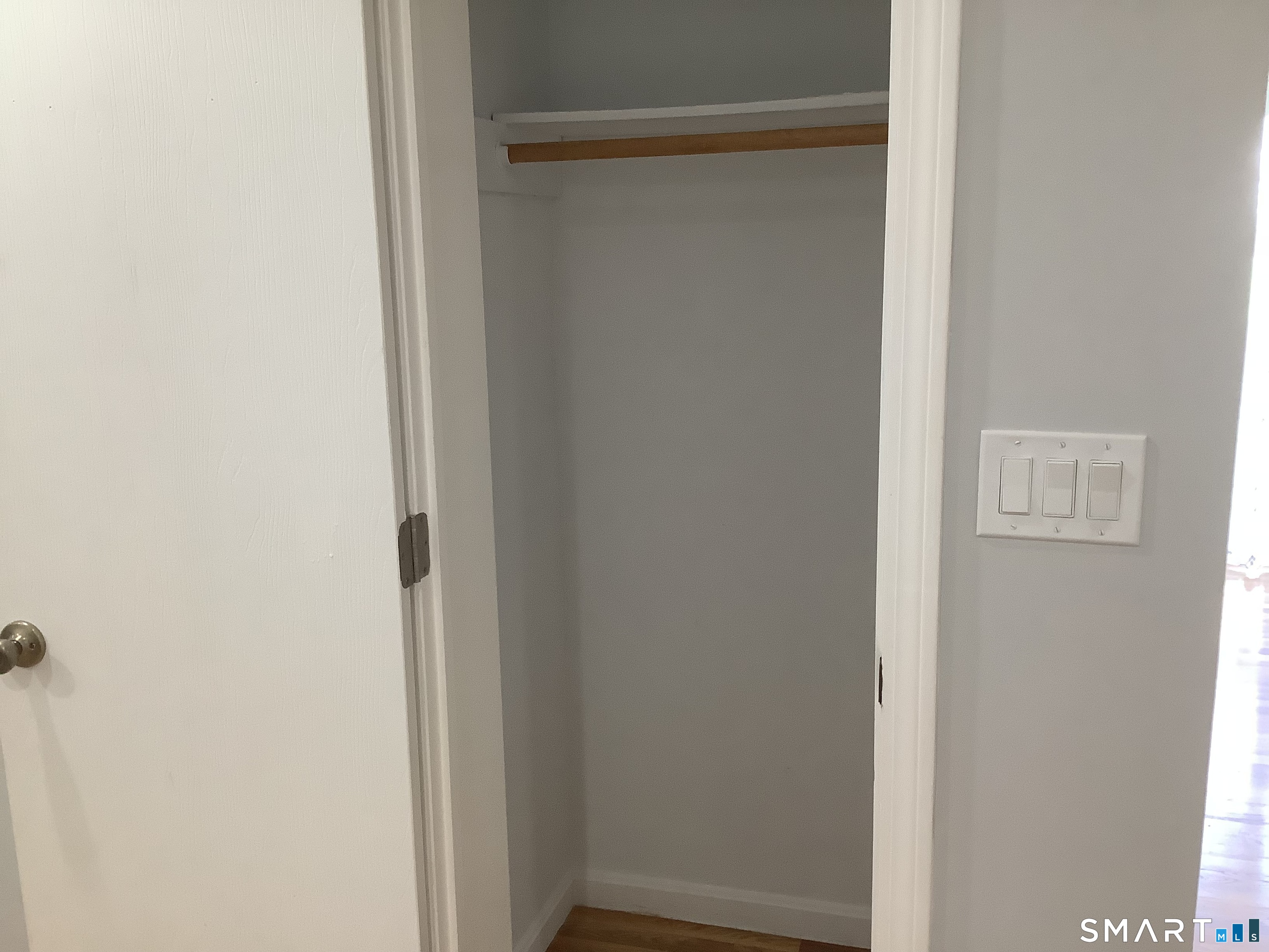 46 Taylor 109 Street Property Photo 10