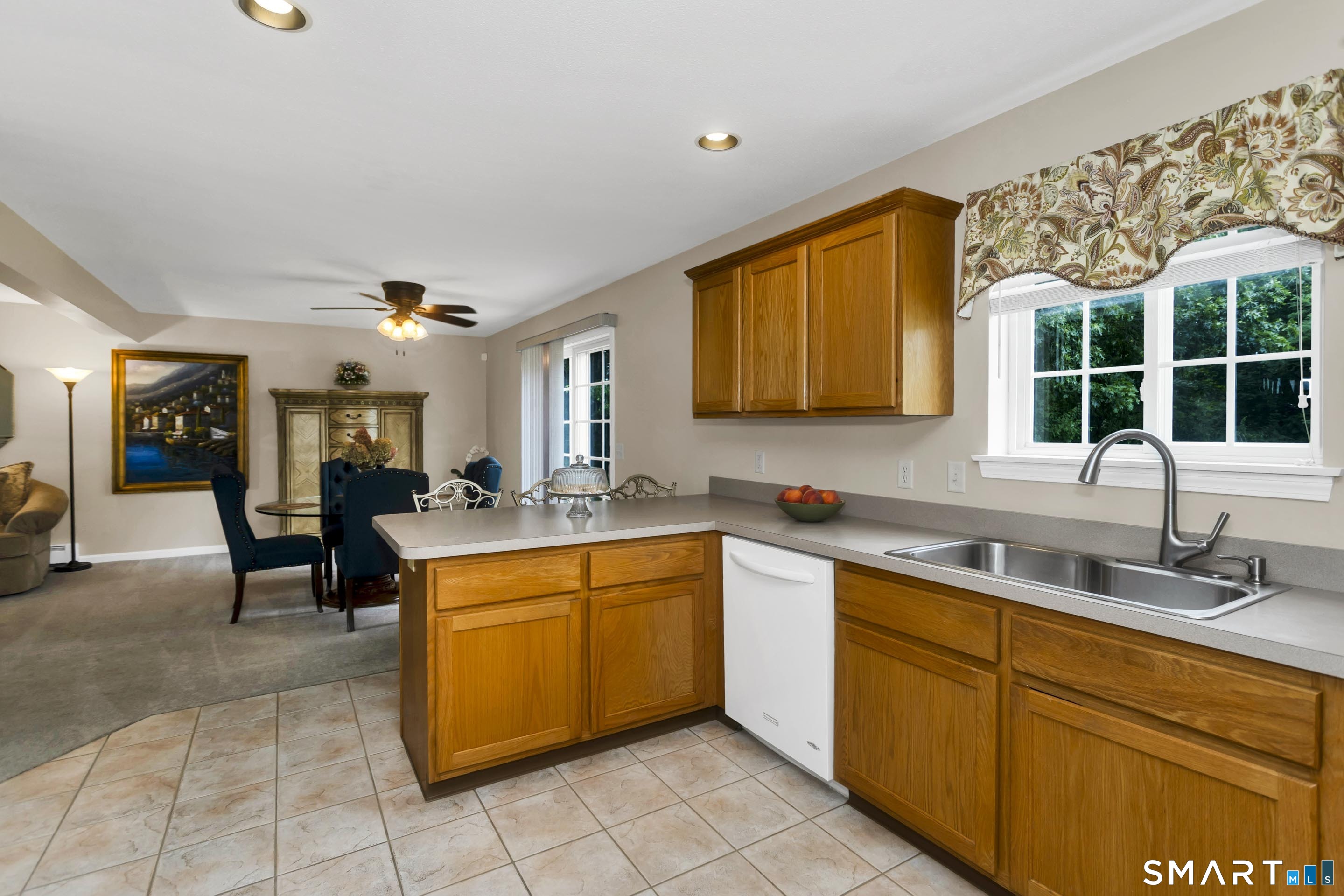 31 Broadleaf Circle Property Photo 6