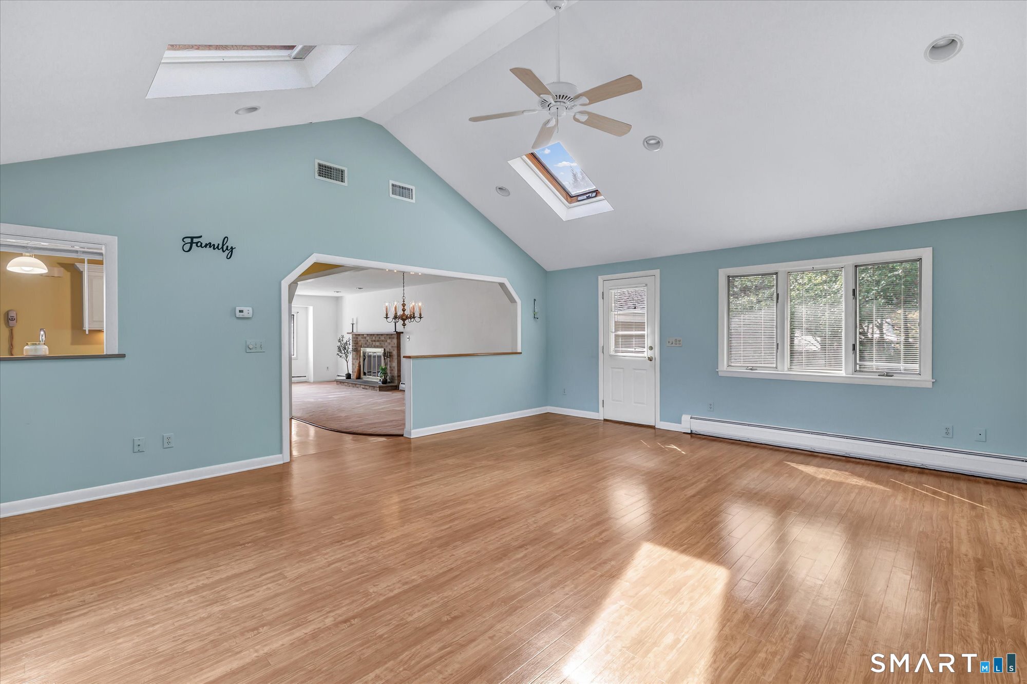 94 Ascolese Road Property Photo 13